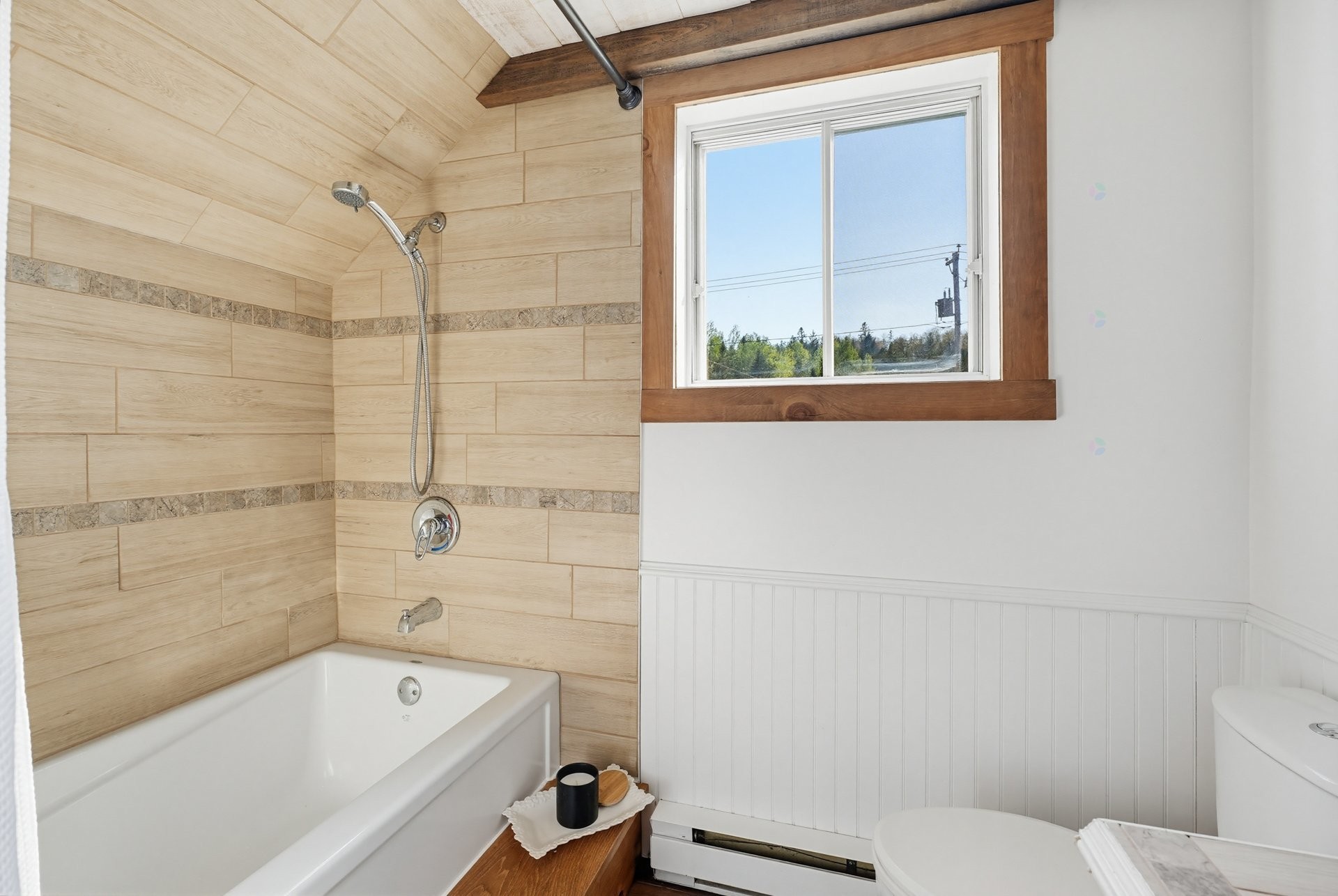 









23


Rue des Saules

,
Notre-Dame-de-la-Salette,




QC
J0X2L0

