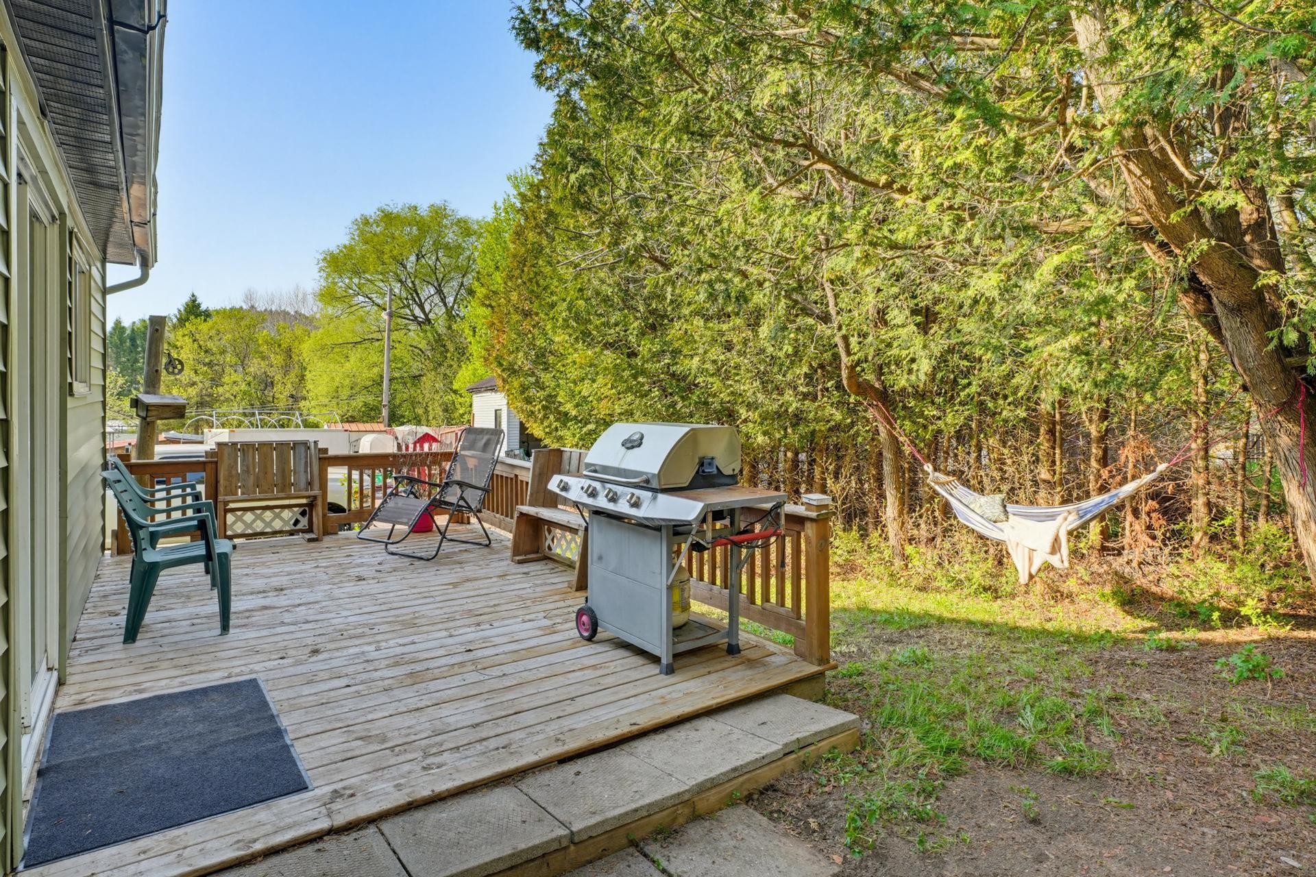 









23


Rue des Saules

,
Notre-Dame-de-la-Salette,




QC
J0X2L0

