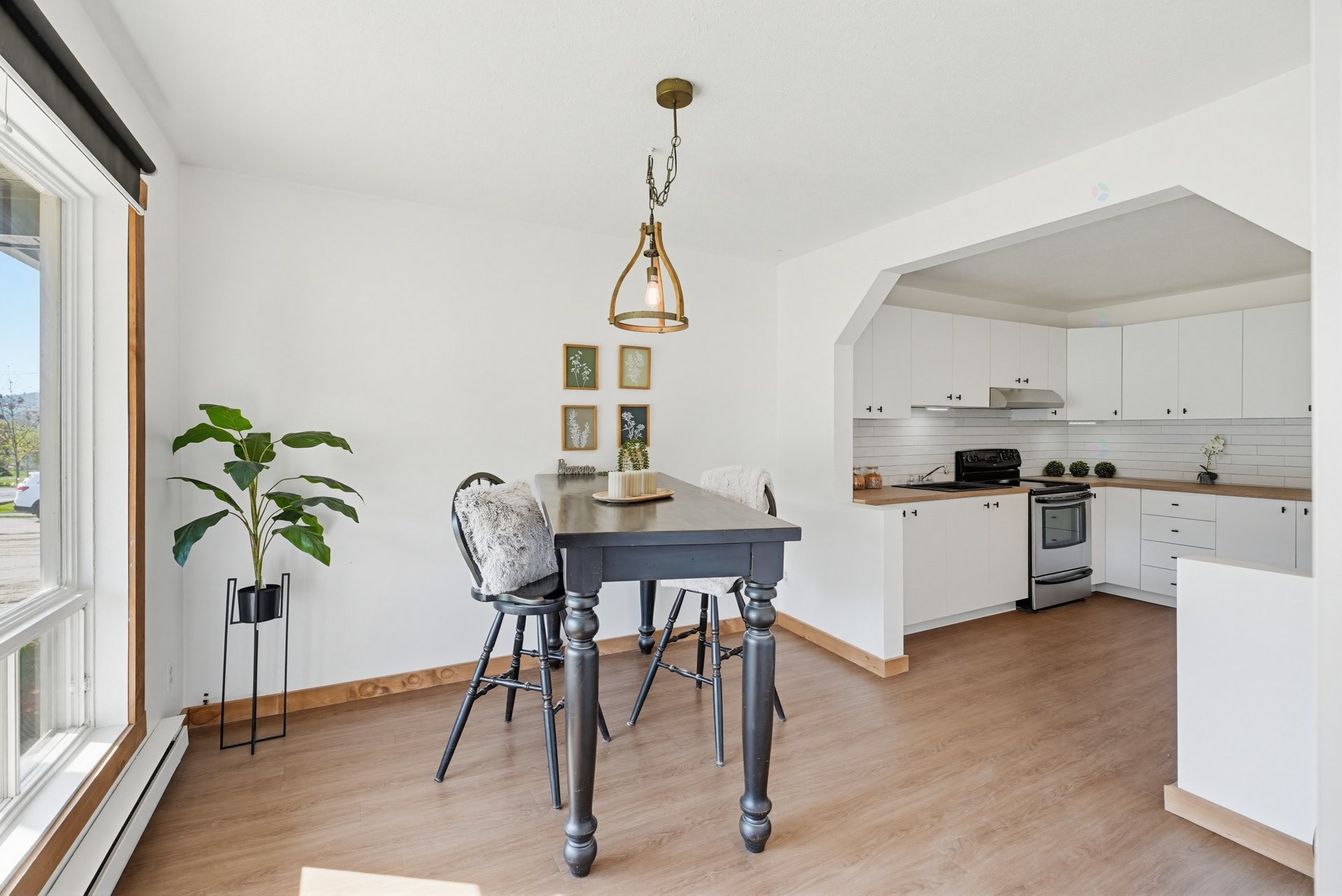 









23


Rue des Saules

,
Notre-Dame-de-la-Salette,




QC
J0X2L0

