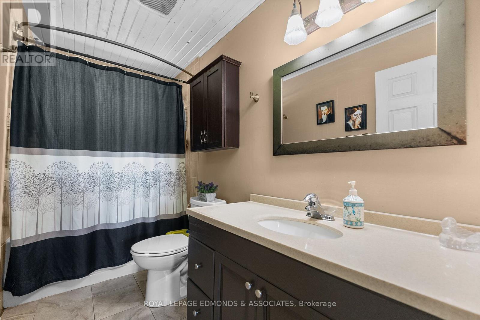 












346 HILA ROAD

,
Whitewater Region,




Ontario
K8A6W3

