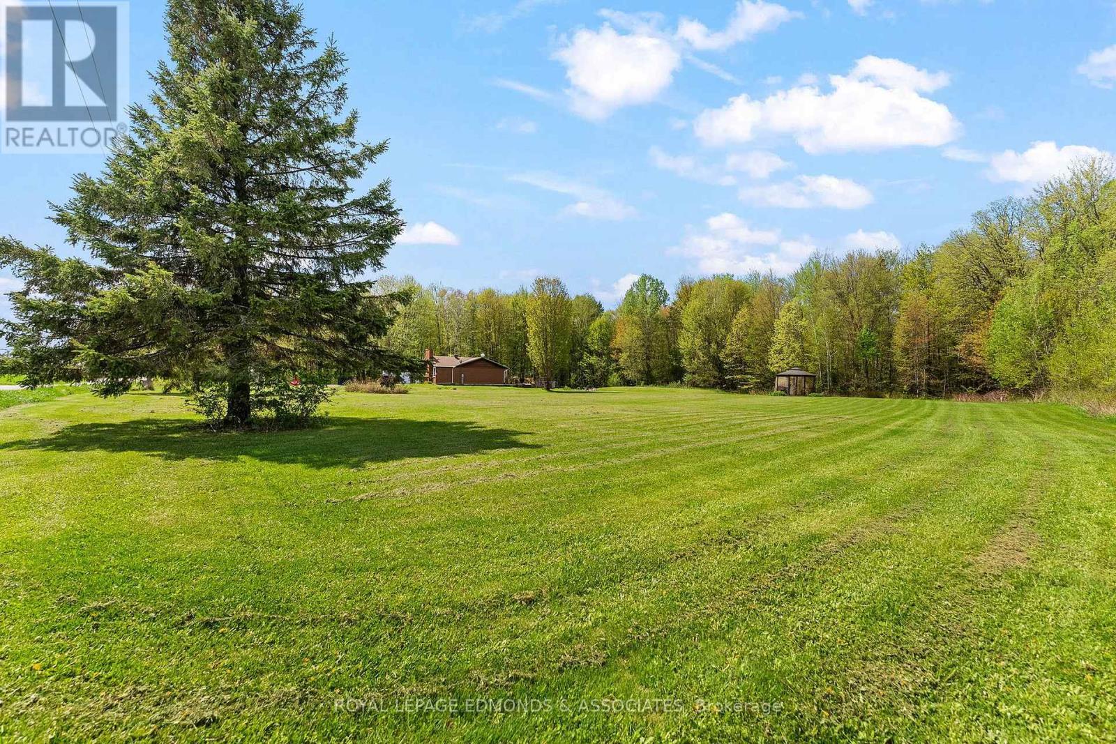 












346 HILA ROAD

,
Whitewater Region,




Ontario
K8A6W3

