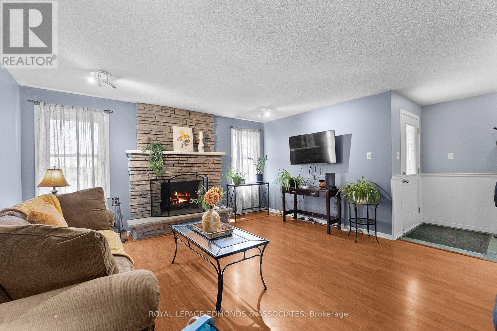 












346 HILA ROAD

,
Whitewater Region,




Ontario
K8A6W3

