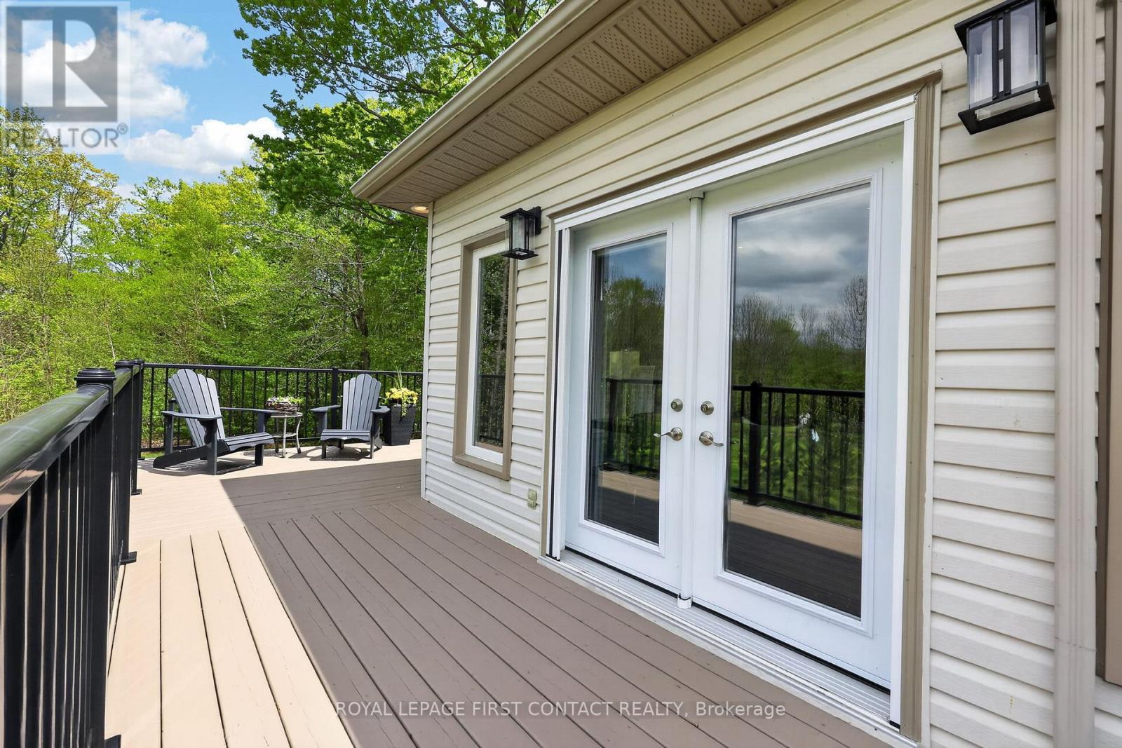 












43 BOYD CRESCENT

,
Oro-Medonte,




Ontario
L0K1N0

