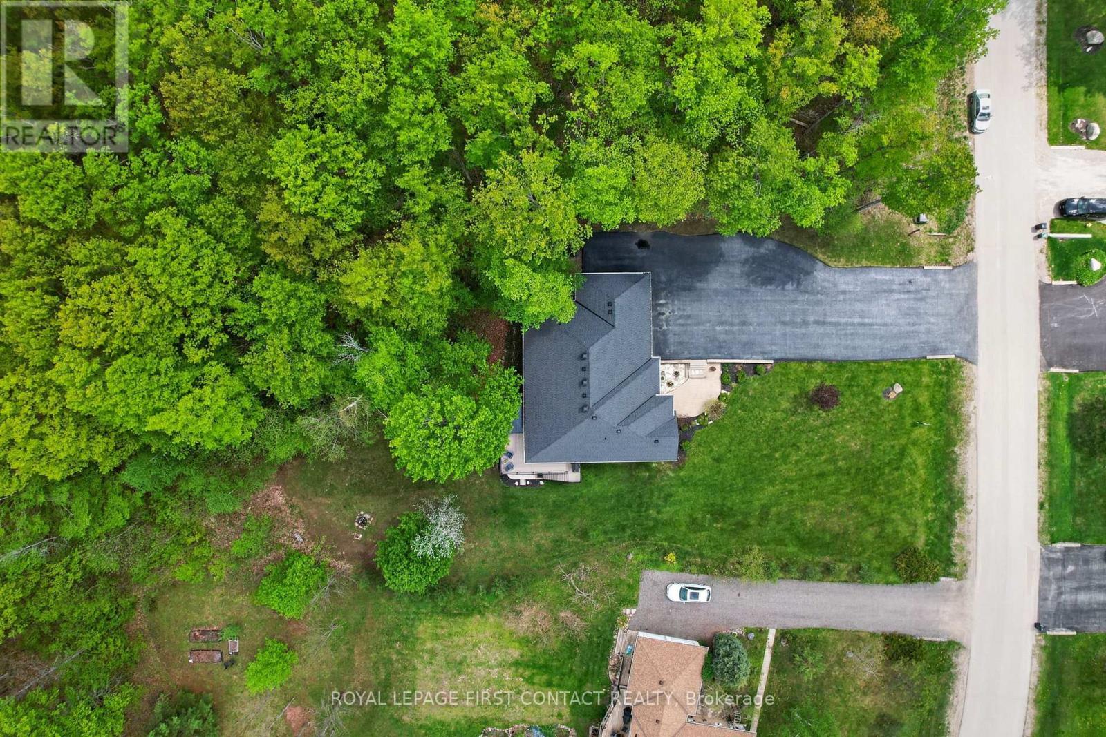 












43 BOYD CRESCENT

,
Oro-Medonte,




Ontario
L0K1N0

