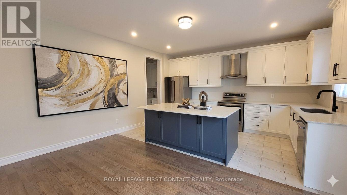












113 BEARBERRY ROAD

,
Springwater,




Ontario
L0L1Y3


