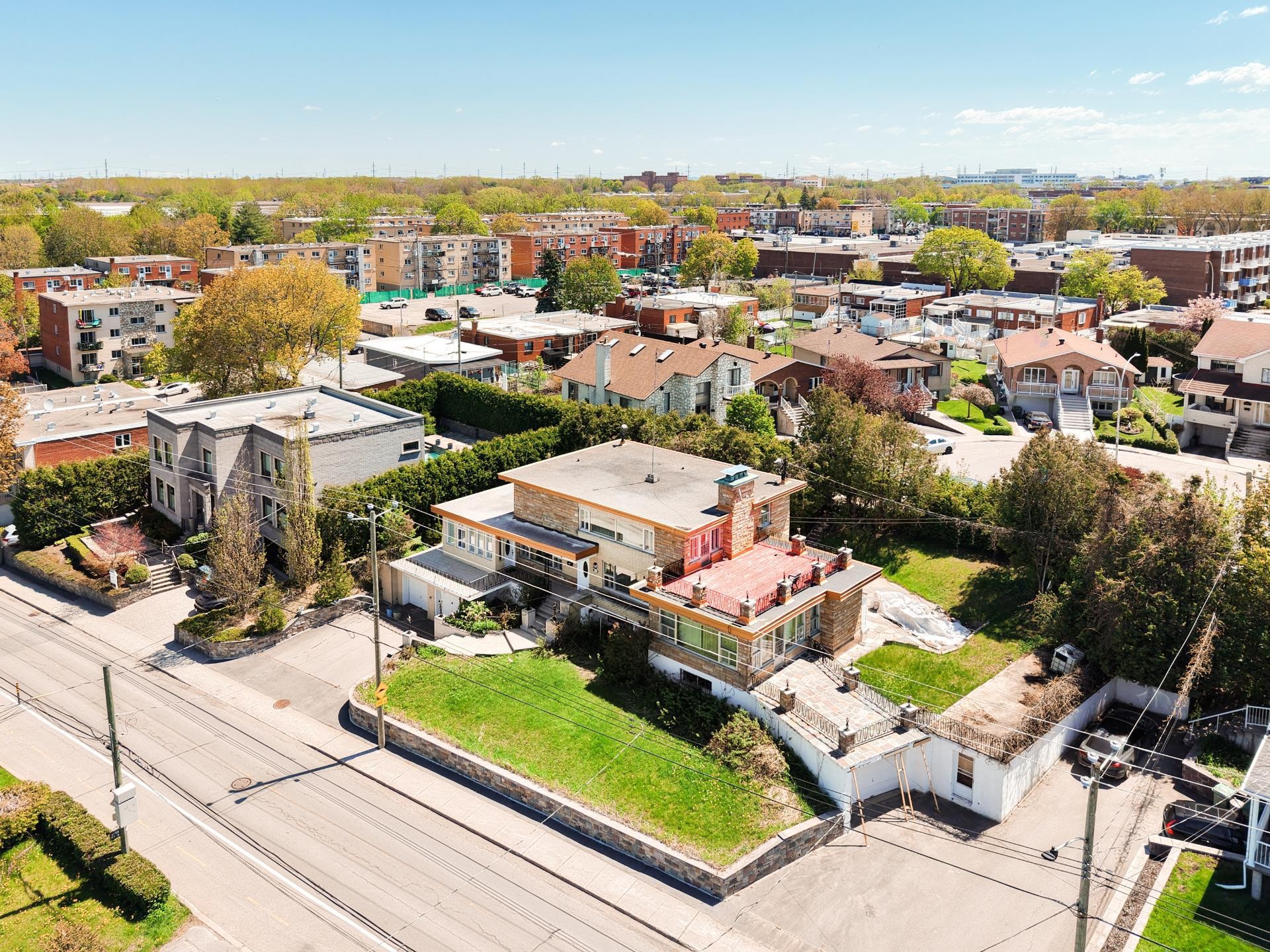 









6450


Boul. Gouin E.

,
Montréal (Montréal-Nord),




QC
H1G1C3

