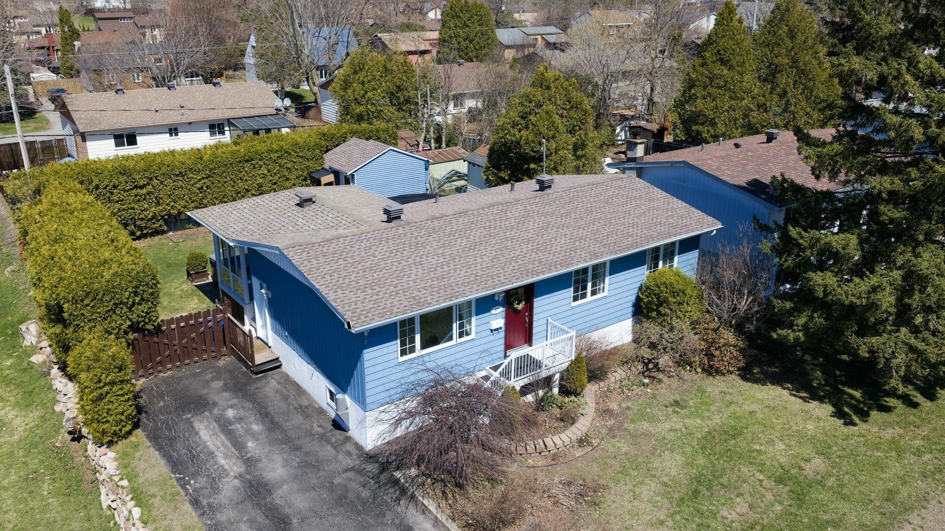 









67


22e Avenue

,
Pincourt,




QC
J7W4S2

