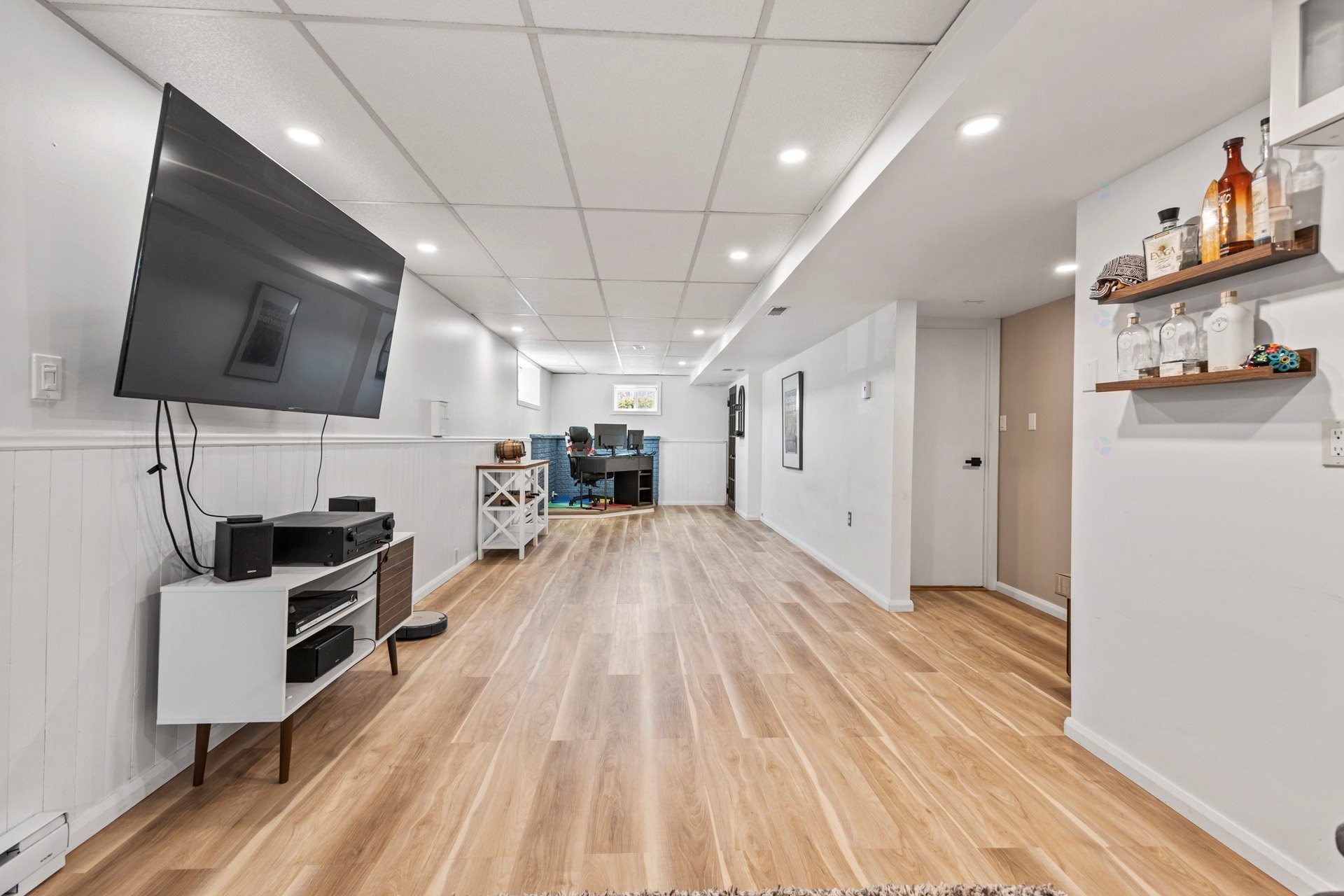 









67


22e Avenue

,
Pincourt,




QC
J7W4S2

