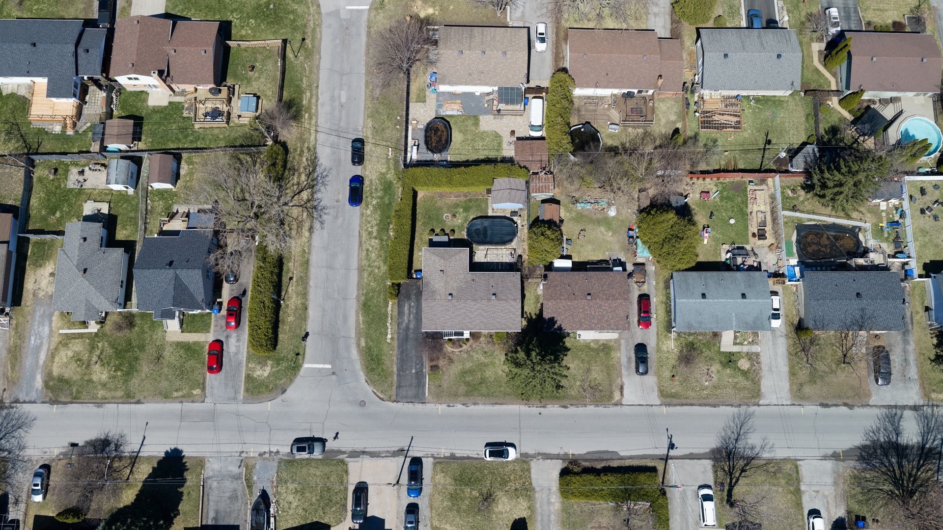 









67


22e Avenue

,
Pincourt,




QC
J7W4S2

