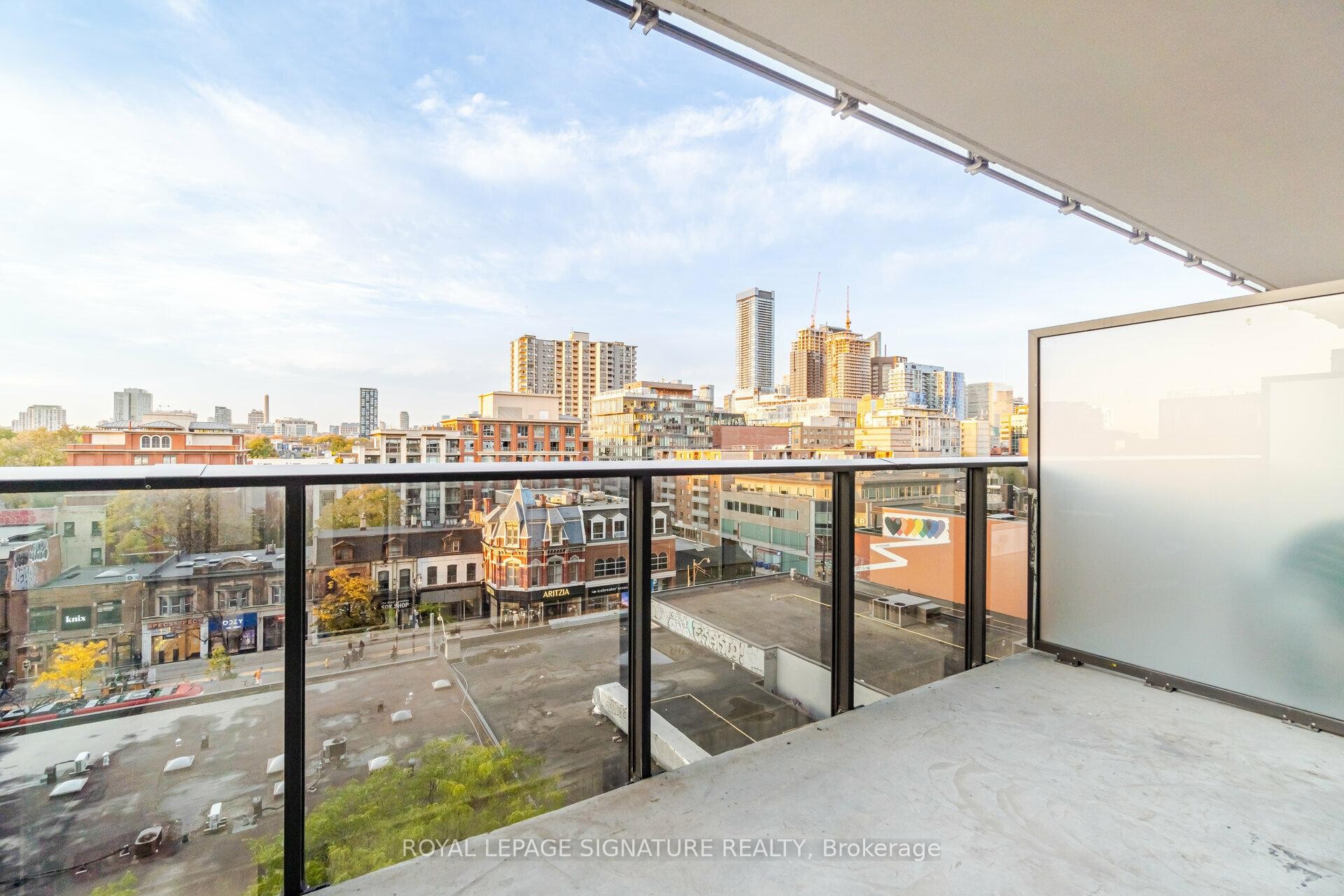 









330


Richmond

Street West, 811,
Toronto,




ON
M5V 1X2

