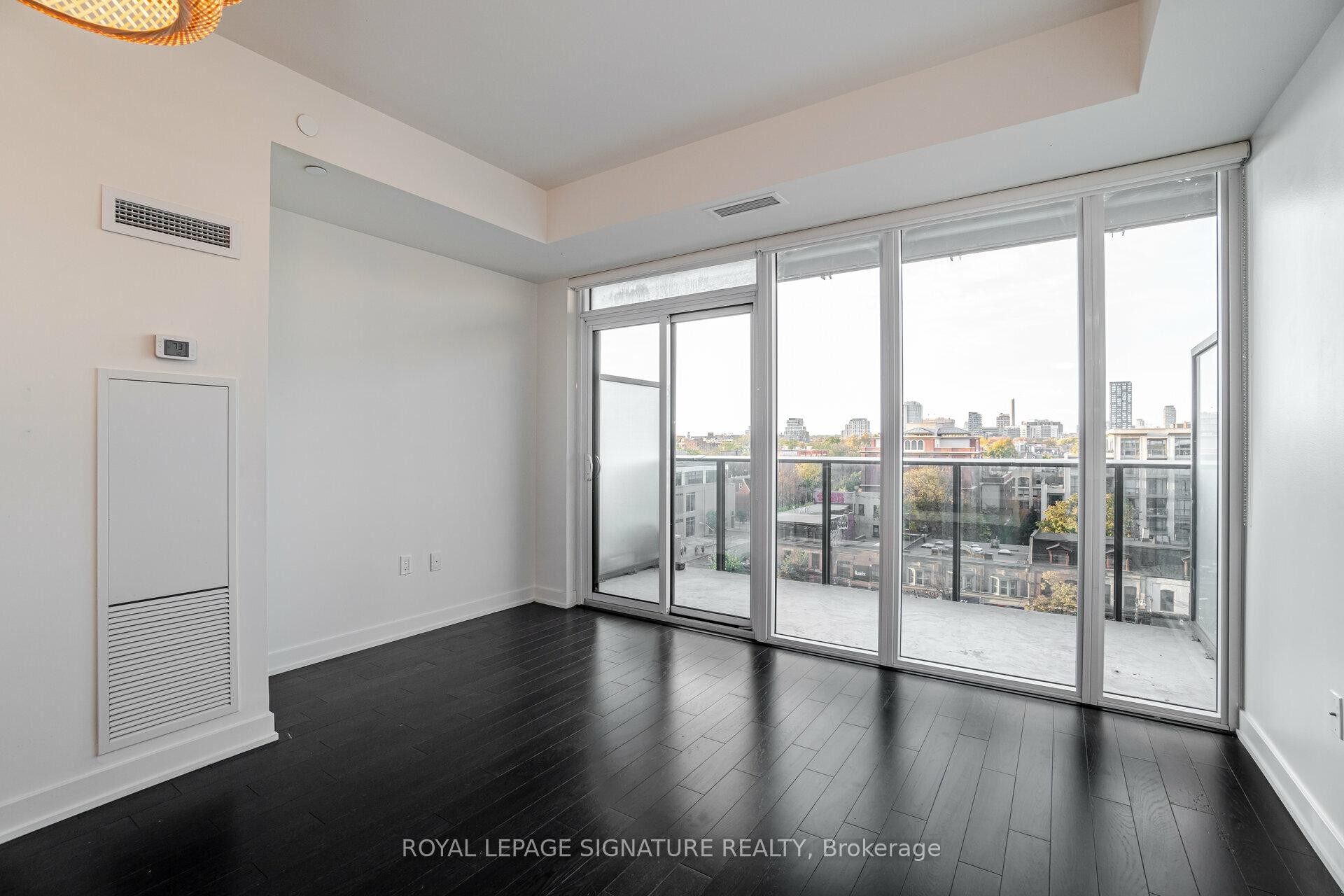 









330


Richmond

Street West, 811,
Toronto,




ON
M5V 1X2

