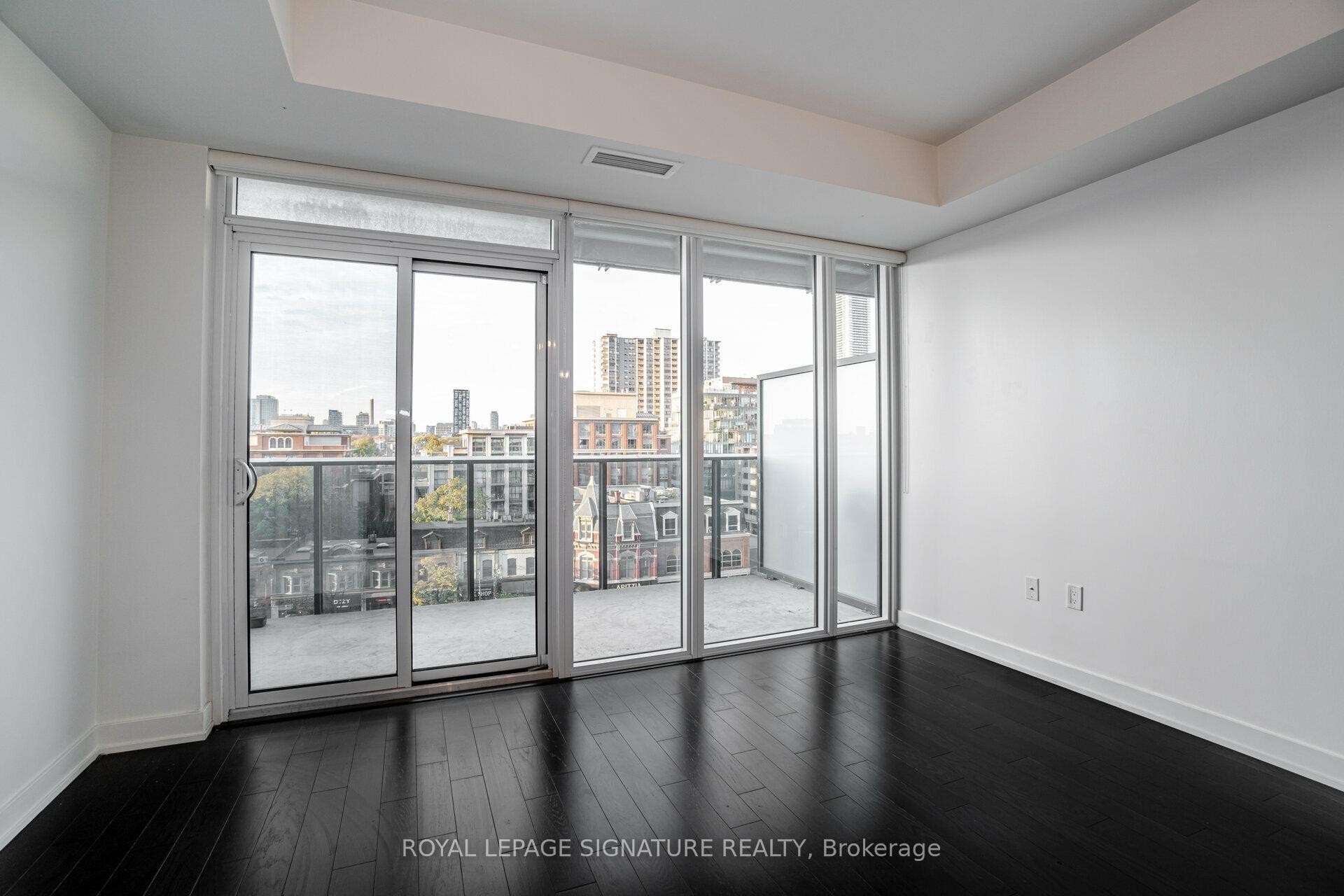 









330


Richmond

Street West, 811,
Toronto,




ON
M5V 1X2

