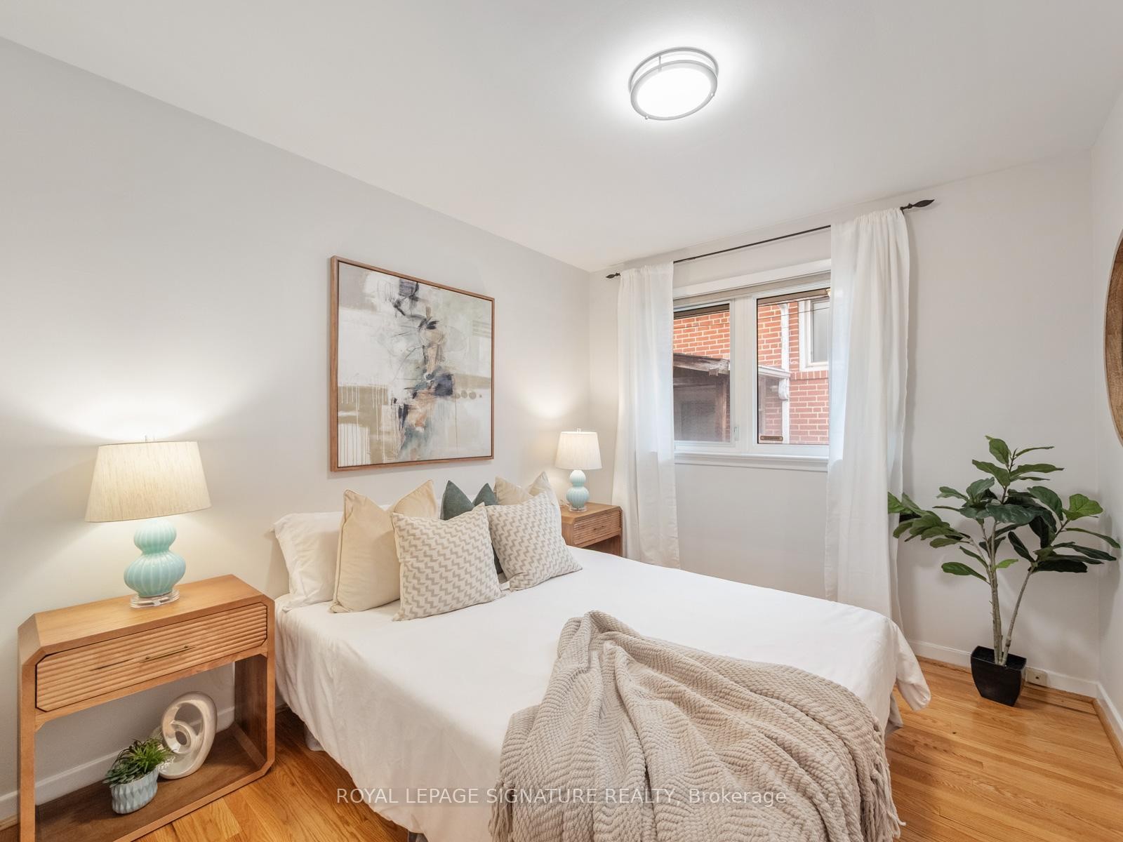 









31


Birchard

Street,
Toronto,




ON
M1T 1Z3

