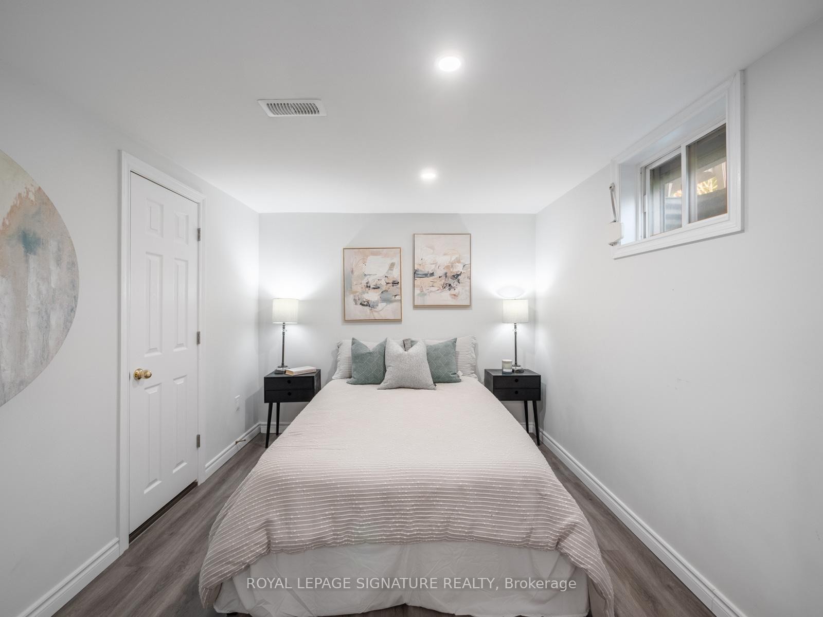 









31


Birchard

Street,
Toronto,




ON
M1T 1Z3

