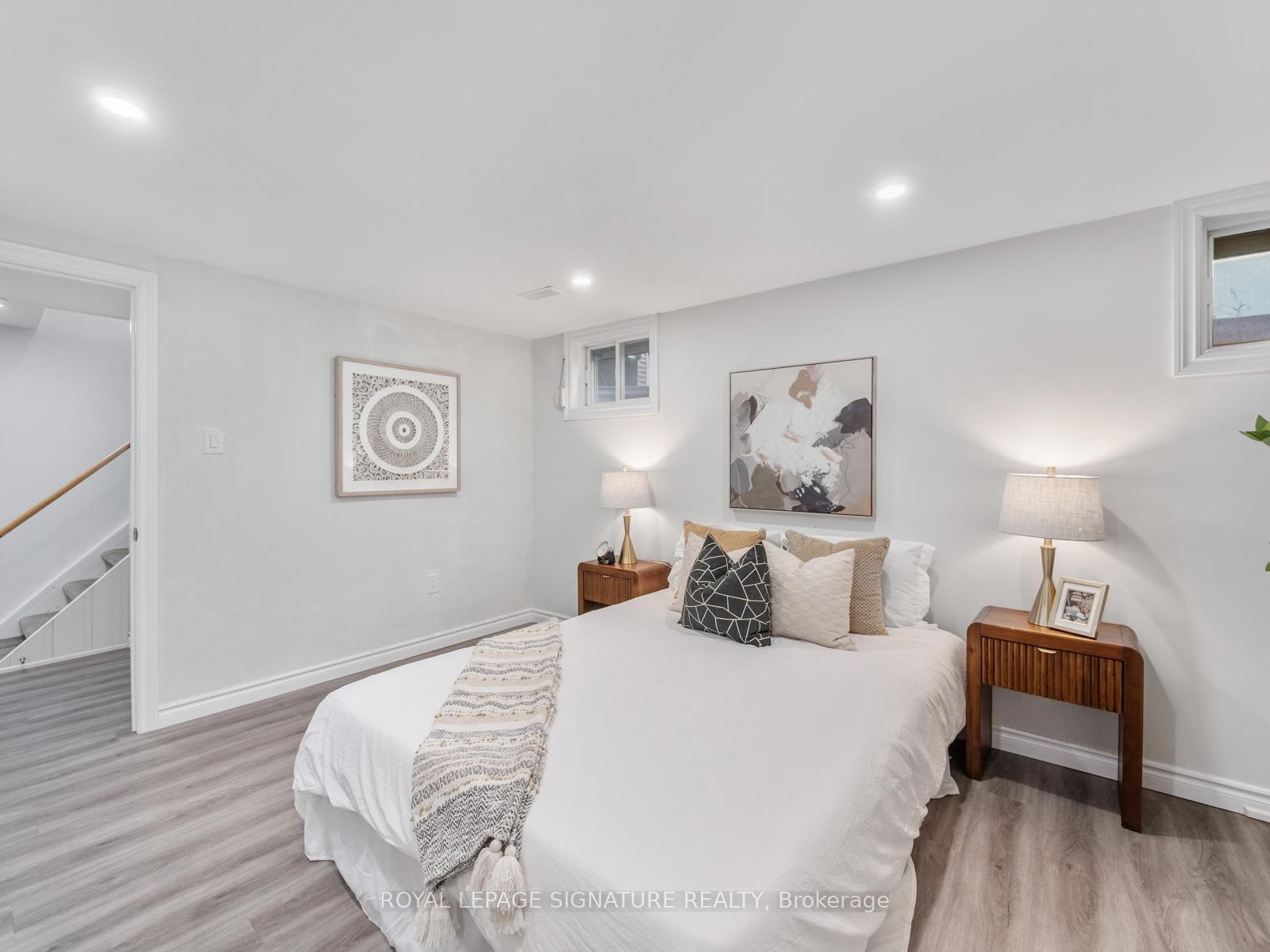 









31


Birchard

Street,
Toronto,




ON
M1T 1Z3

