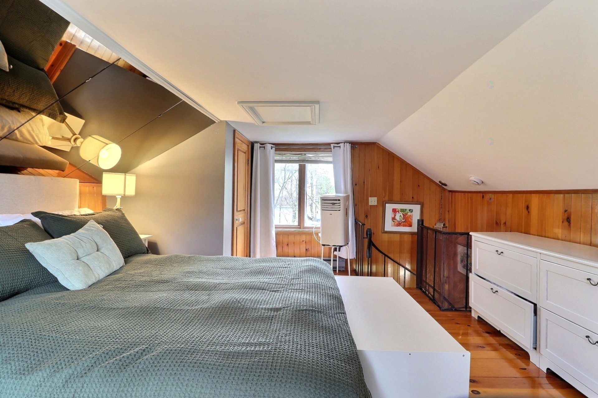 









6302


Rue des Wapitis

,
Québec (Charlesbourg),




QC
G1G1G4

