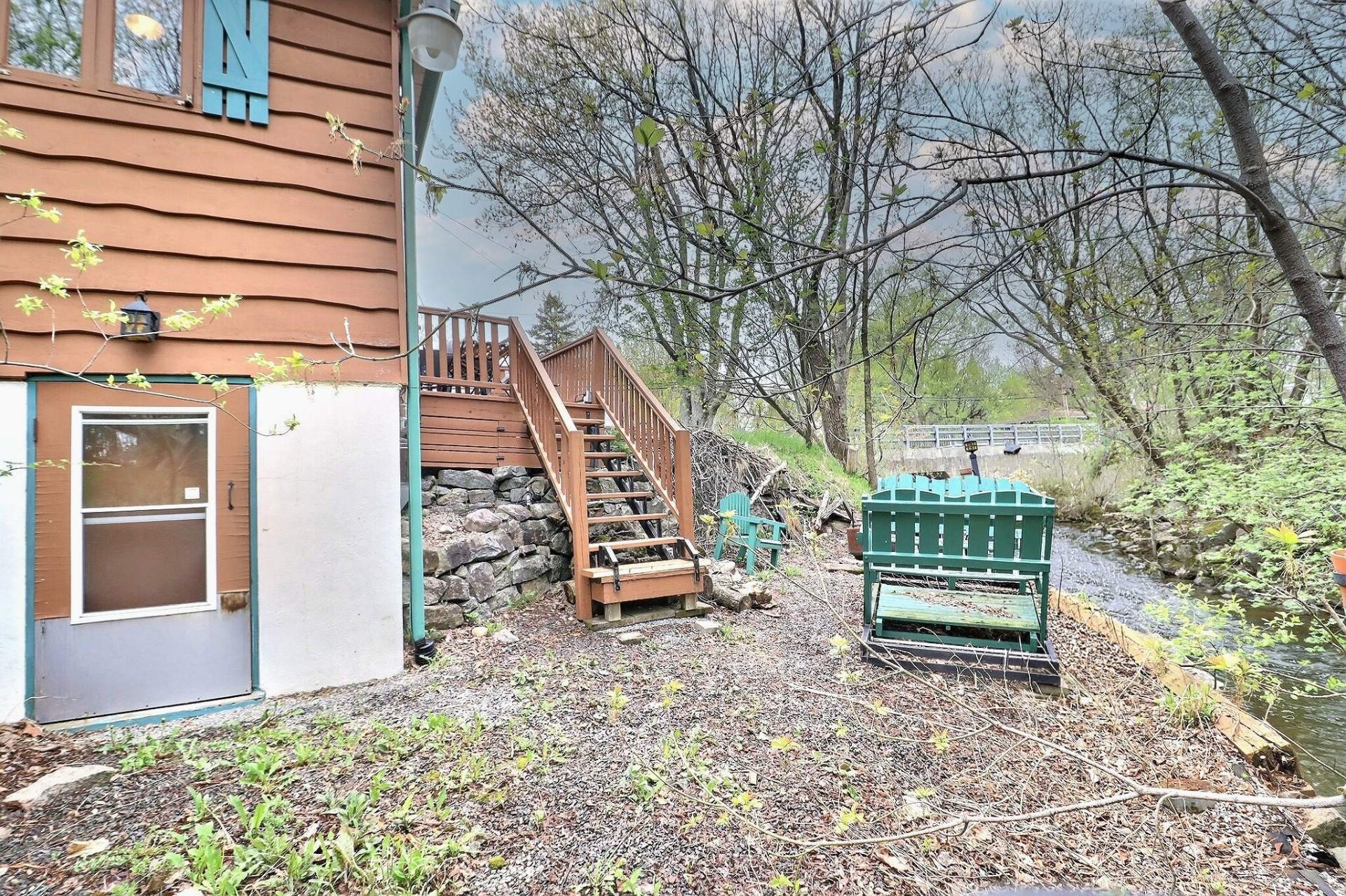 









6302


Rue des Wapitis

,
Québec (Charlesbourg),




QC
G1G1G4

