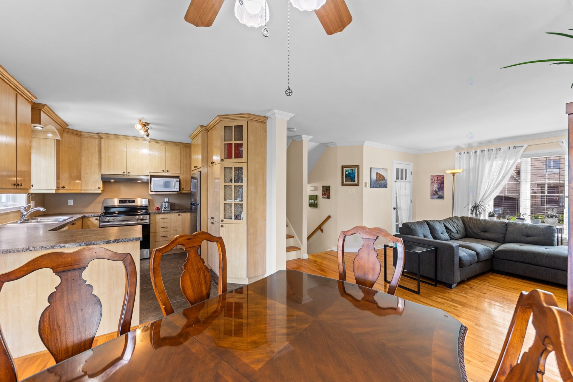 









37


Rue Pierre-Nolin

,
Saint-Jean-sur-Richelieu,




QC
J2W3A4

