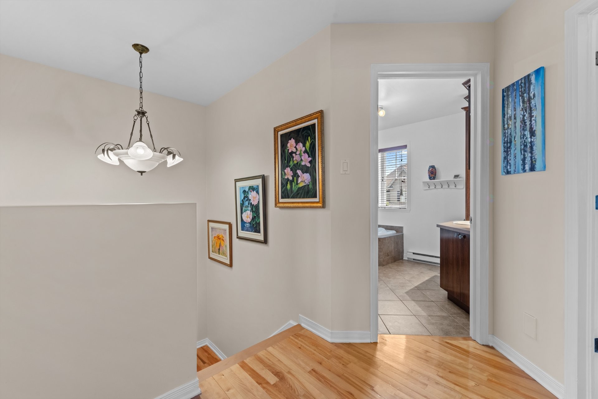 









37


Rue Pierre-Nolin

,
Saint-Jean-sur-Richelieu,




QC
J2W3A4

