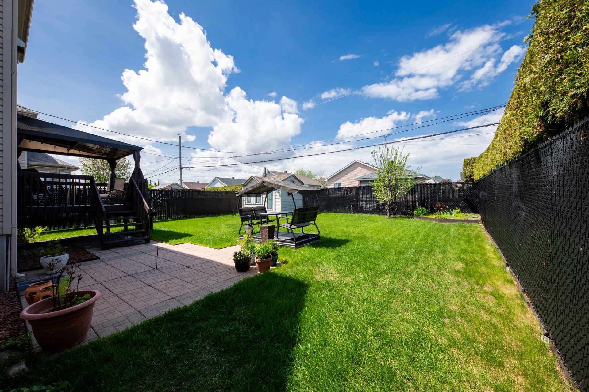 









37


Rue Pierre-Nolin

,
Saint-Jean-sur-Richelieu,




QC
J2W3A4

