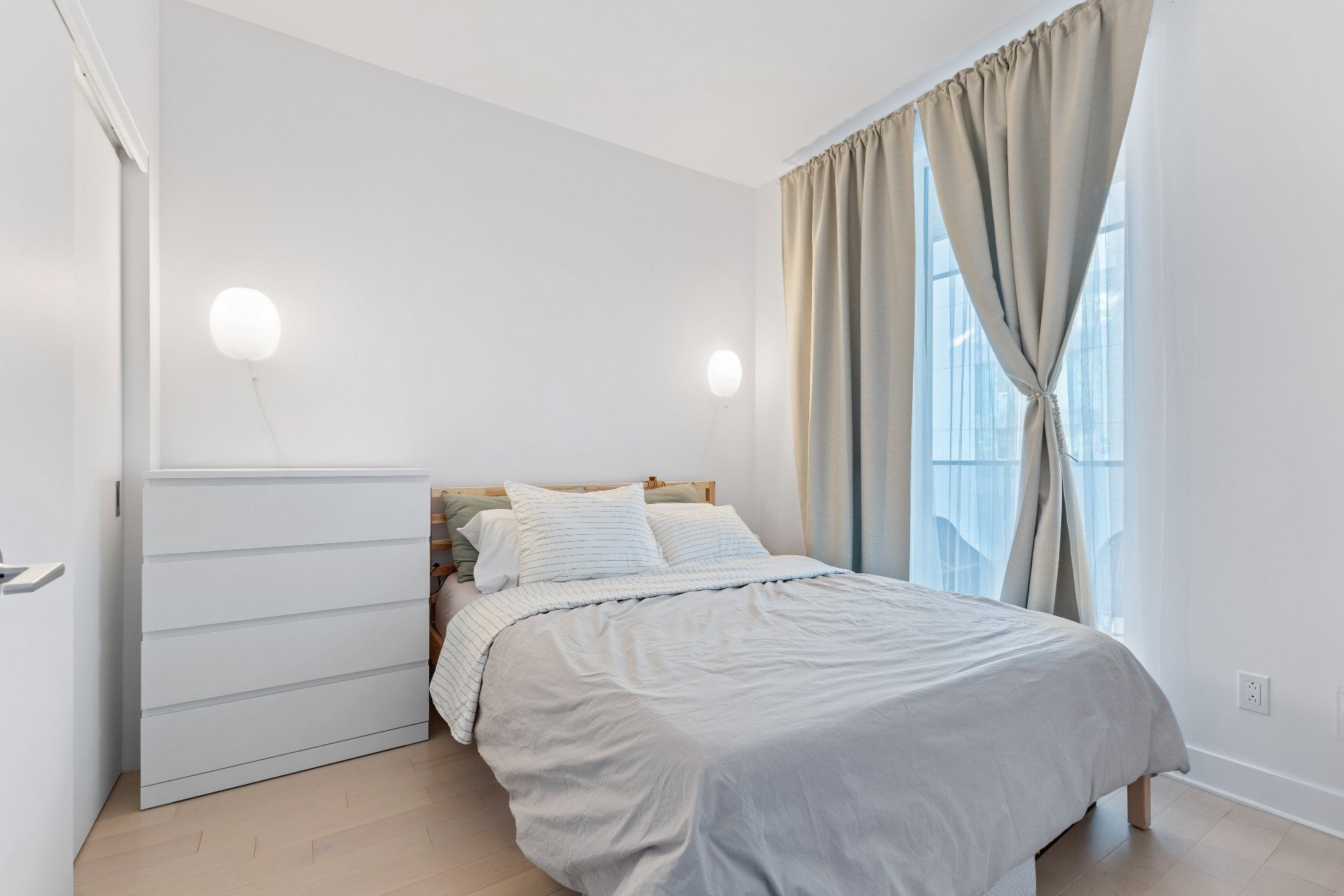 









5175


Rue MacKenzie

, 422,
Montréal (Côte-des-Neiges/Notre-Dame-de-Grâce),




QC
H3W0B3

