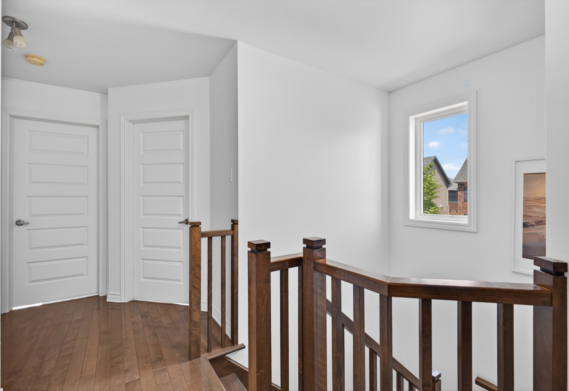 









3277


Rue des Monarques

,
Longueuil (Saint-Hubert),




QC
J3Y0G7

