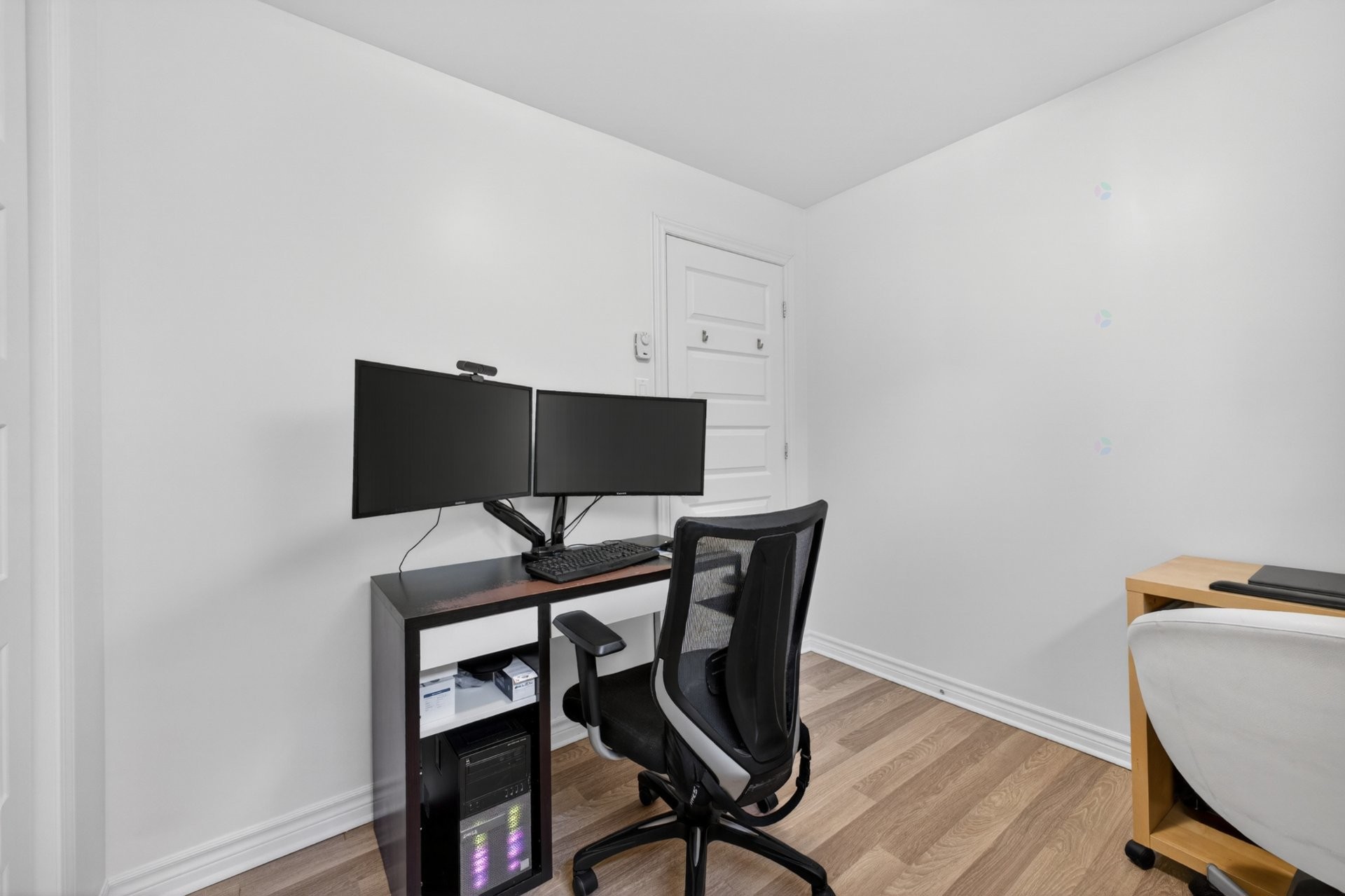 









3277


Rue des Monarques

,
Longueuil (Saint-Hubert),




QC
J3Y0G7

