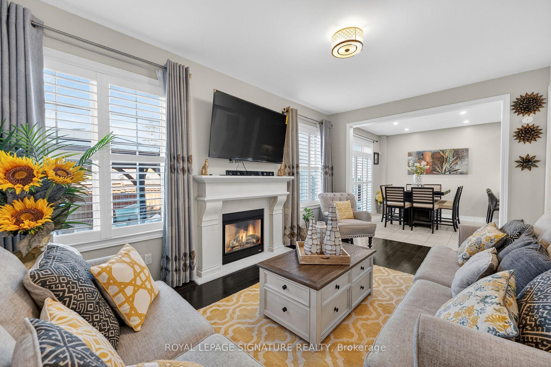 









44


Keith-Wright

Crescent,
Ajax,




ON
L1Z 0R1

