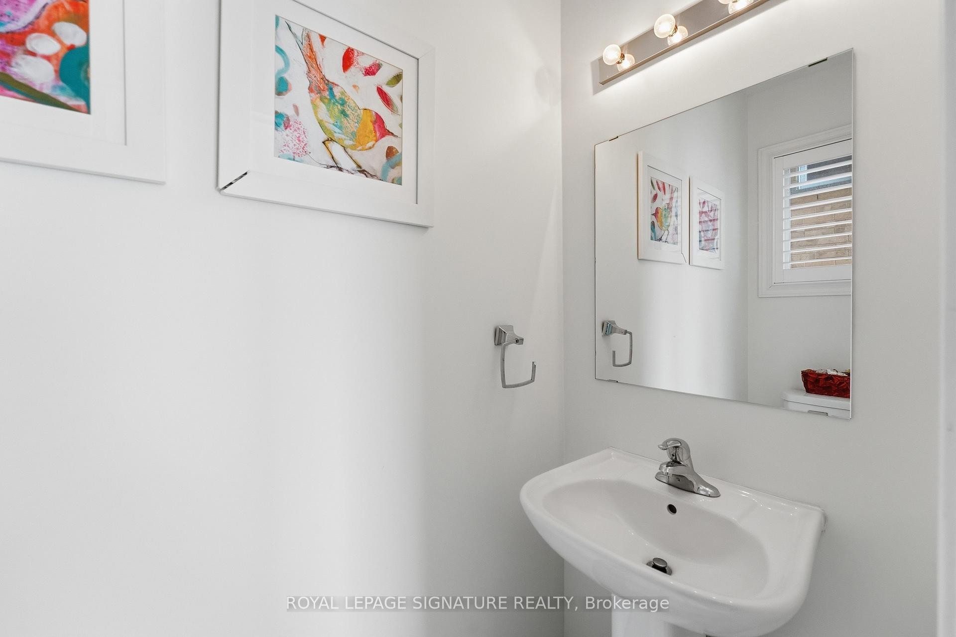 









44


Keith-Wright

Crescent,
Ajax,




ON
L1Z 0R1

