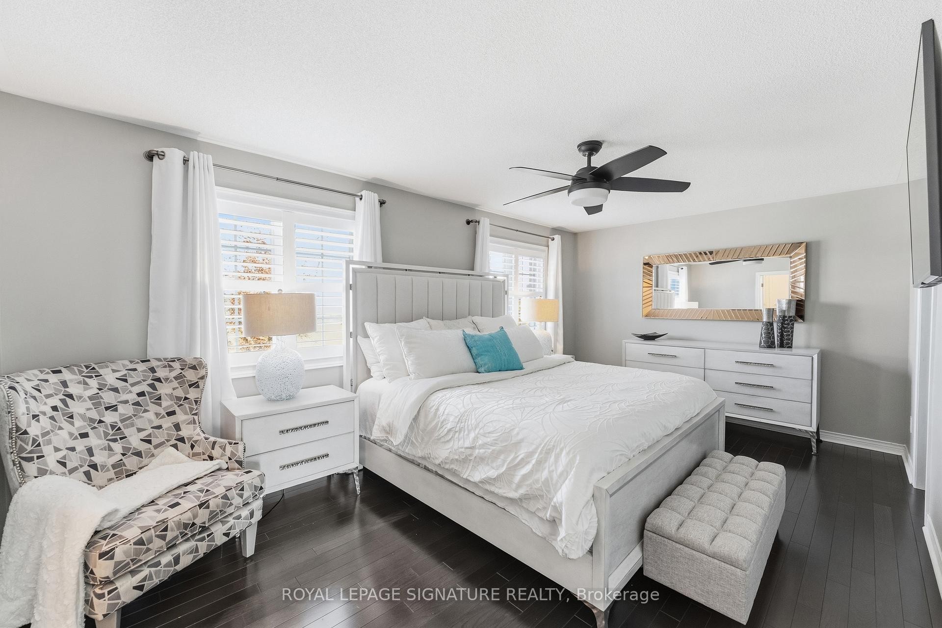 









44


Keith-Wright

Crescent,
Ajax,




ON
L1Z 0R1

