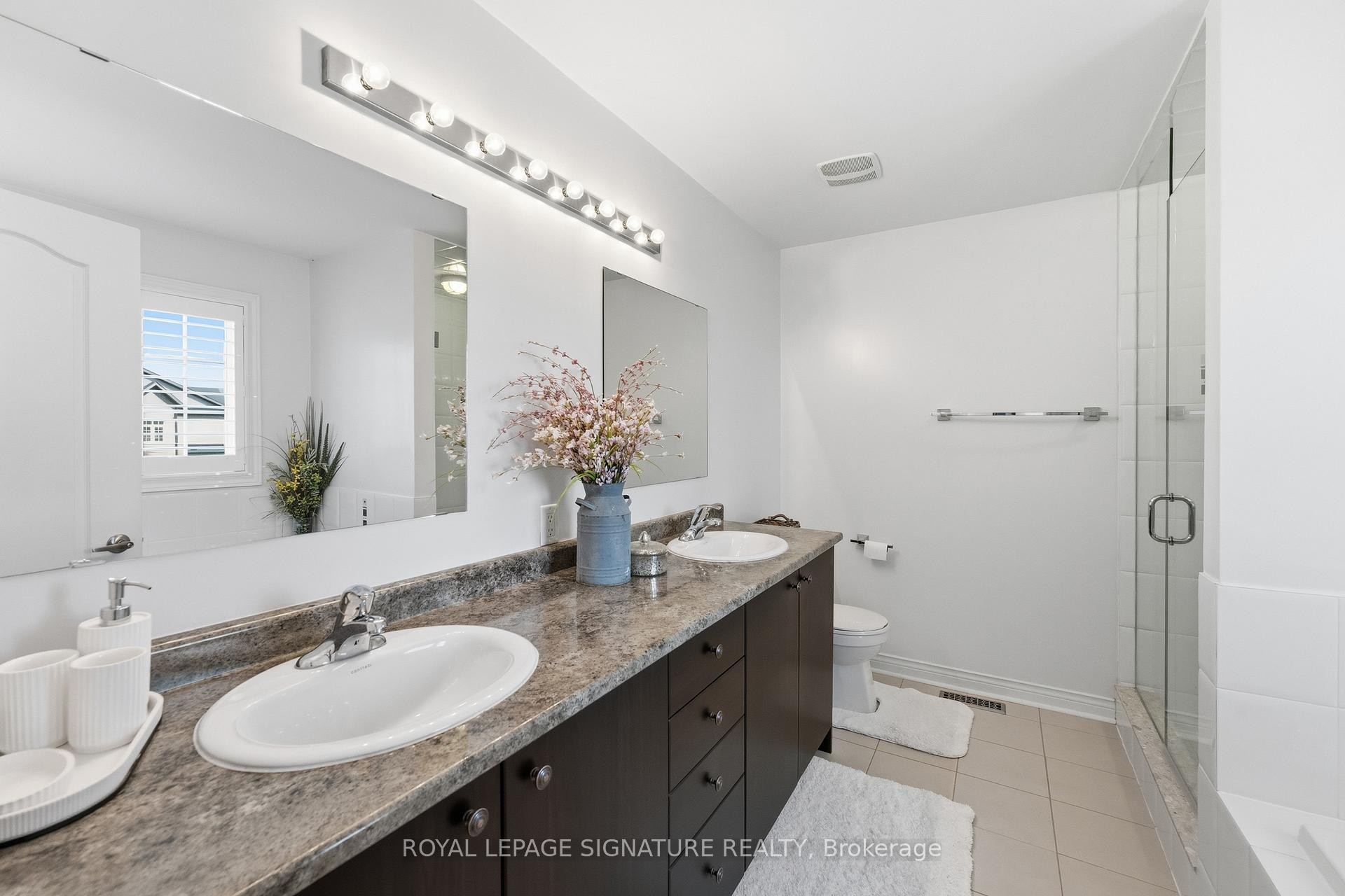 









44


Keith-Wright

Crescent,
Ajax,




ON
L1Z 0R1

