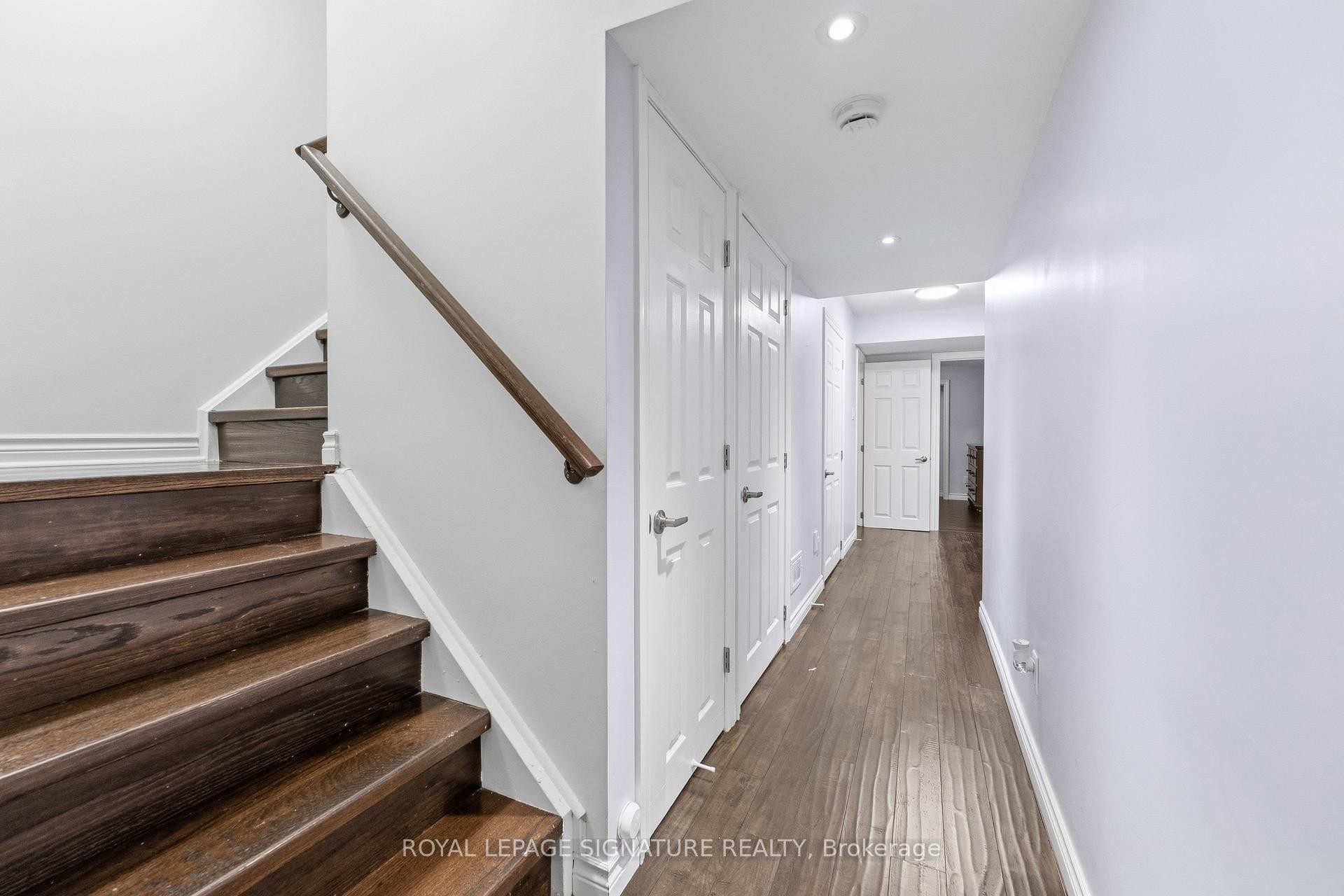 









44


Keith-Wright

Crescent,
Ajax,




ON
L1Z 0R1

