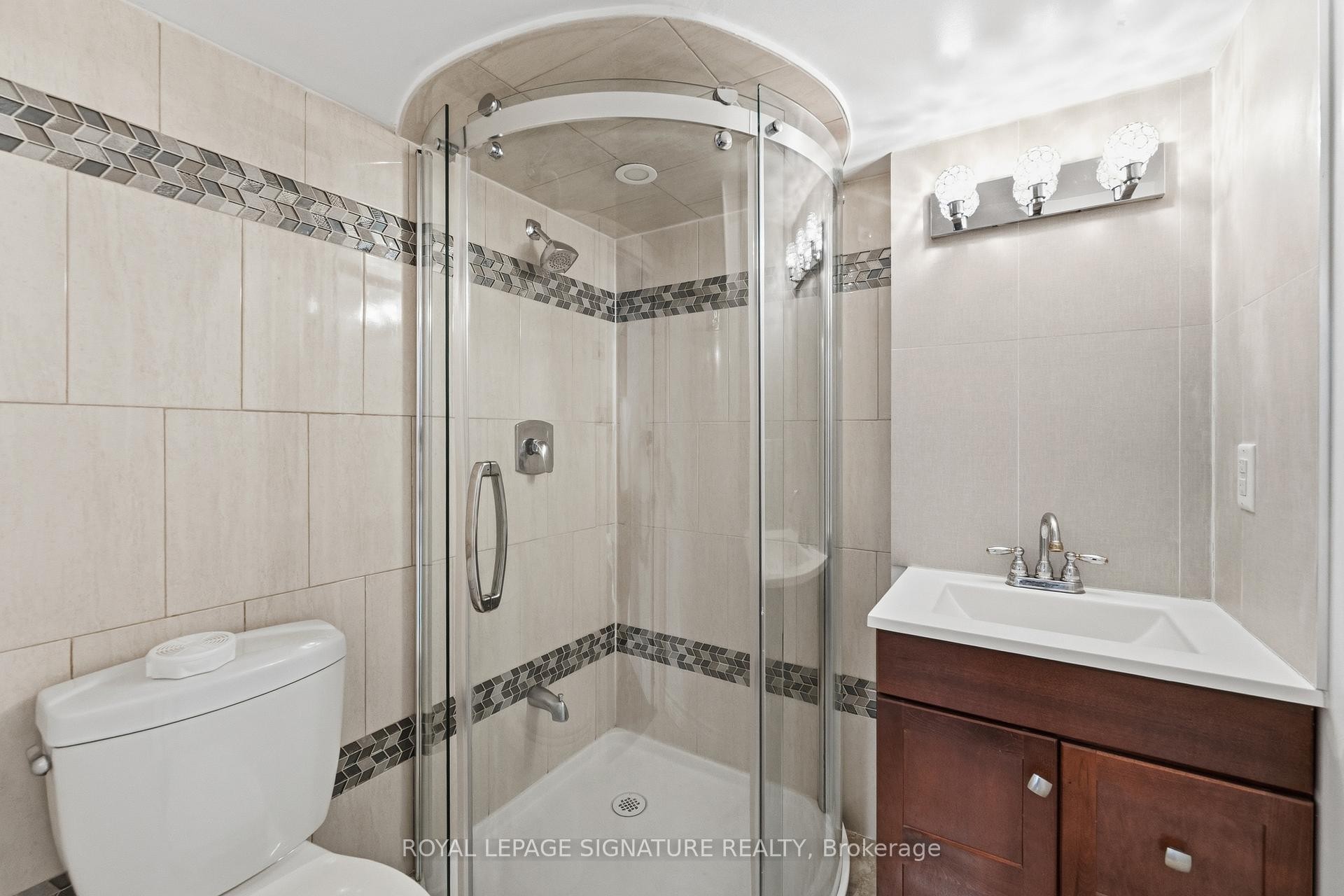 









44


Keith-Wright

Crescent,
Ajax,




ON
L1Z 0R1

