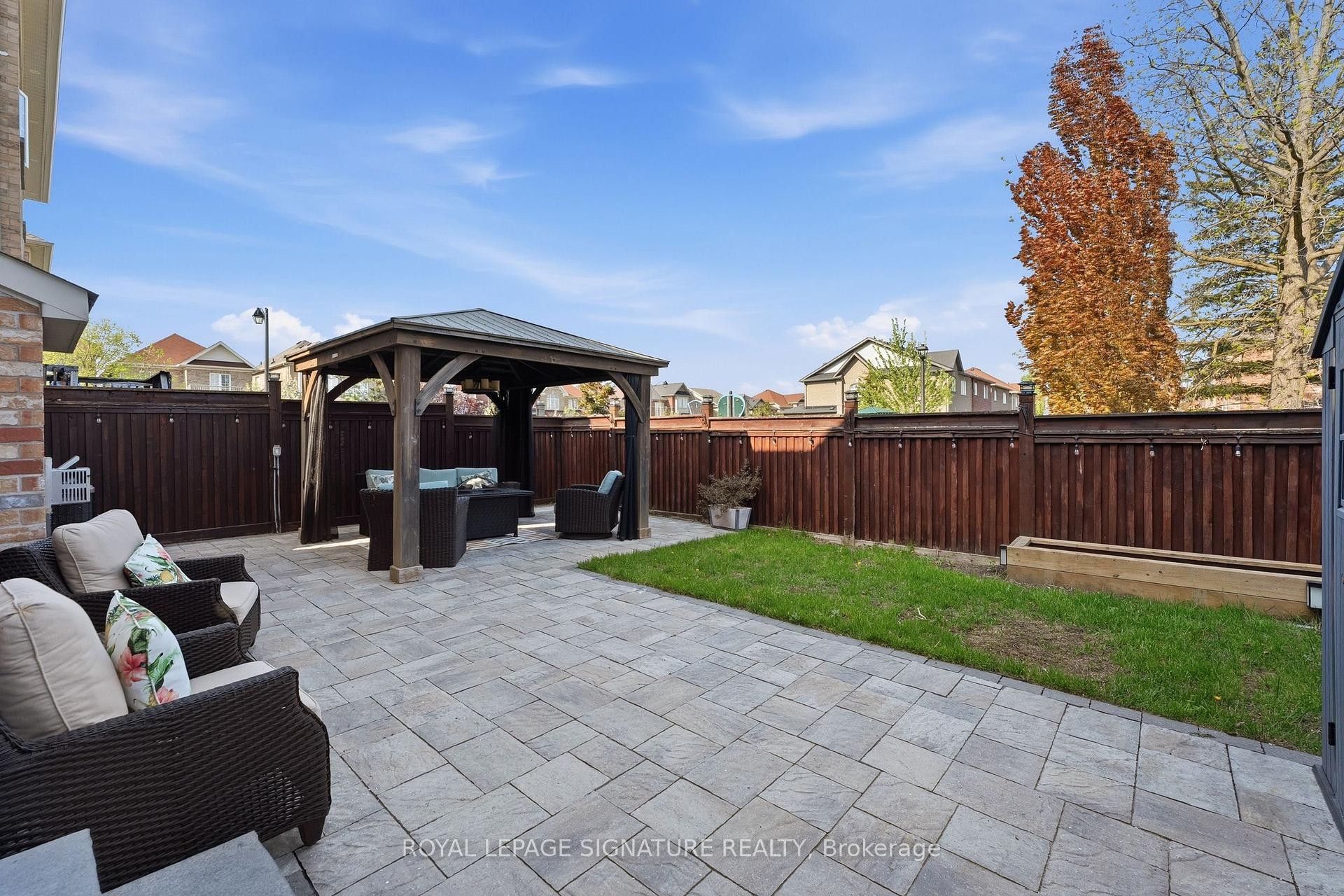 









44


Keith-Wright

Crescent,
Ajax,




ON
L1Z 0R1

