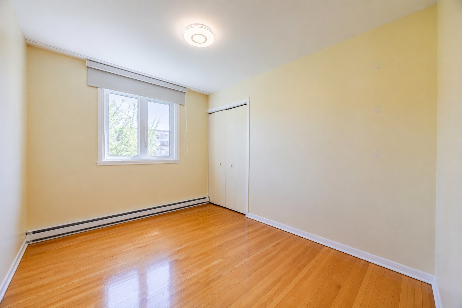 









8585

 - 8587


Rue Mance

,
Montréal (Saint-Léonard),




QC
H1R2K5

