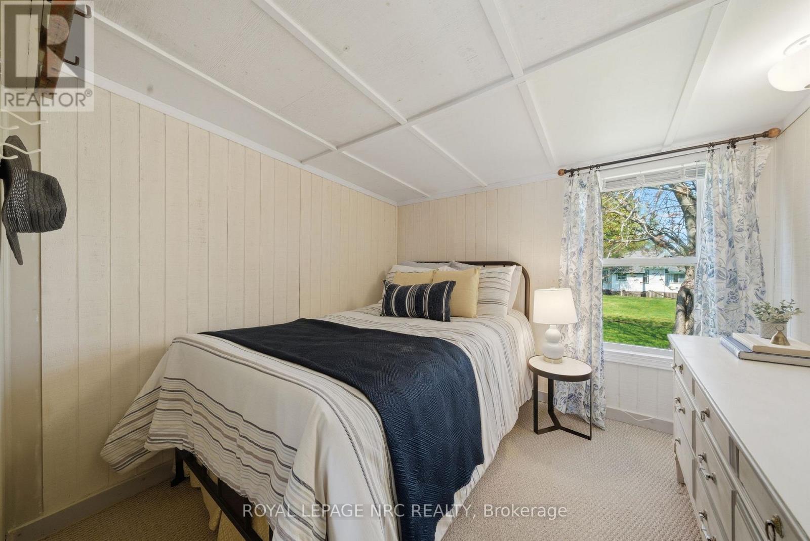 












12235 LAKESHORE ROAD

,
Wainfleet,




Ontario
L0S1V0

