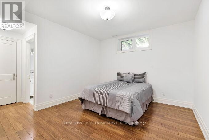 












47 TWYFORD ROAD

,
Toronto,




Ontario
M9A1W5

