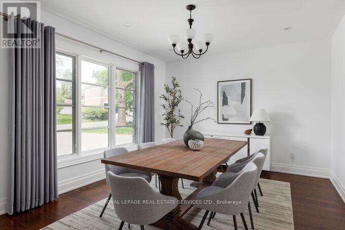 












47 TWYFORD ROAD

,
Toronto,




Ontario
M9A1W5

