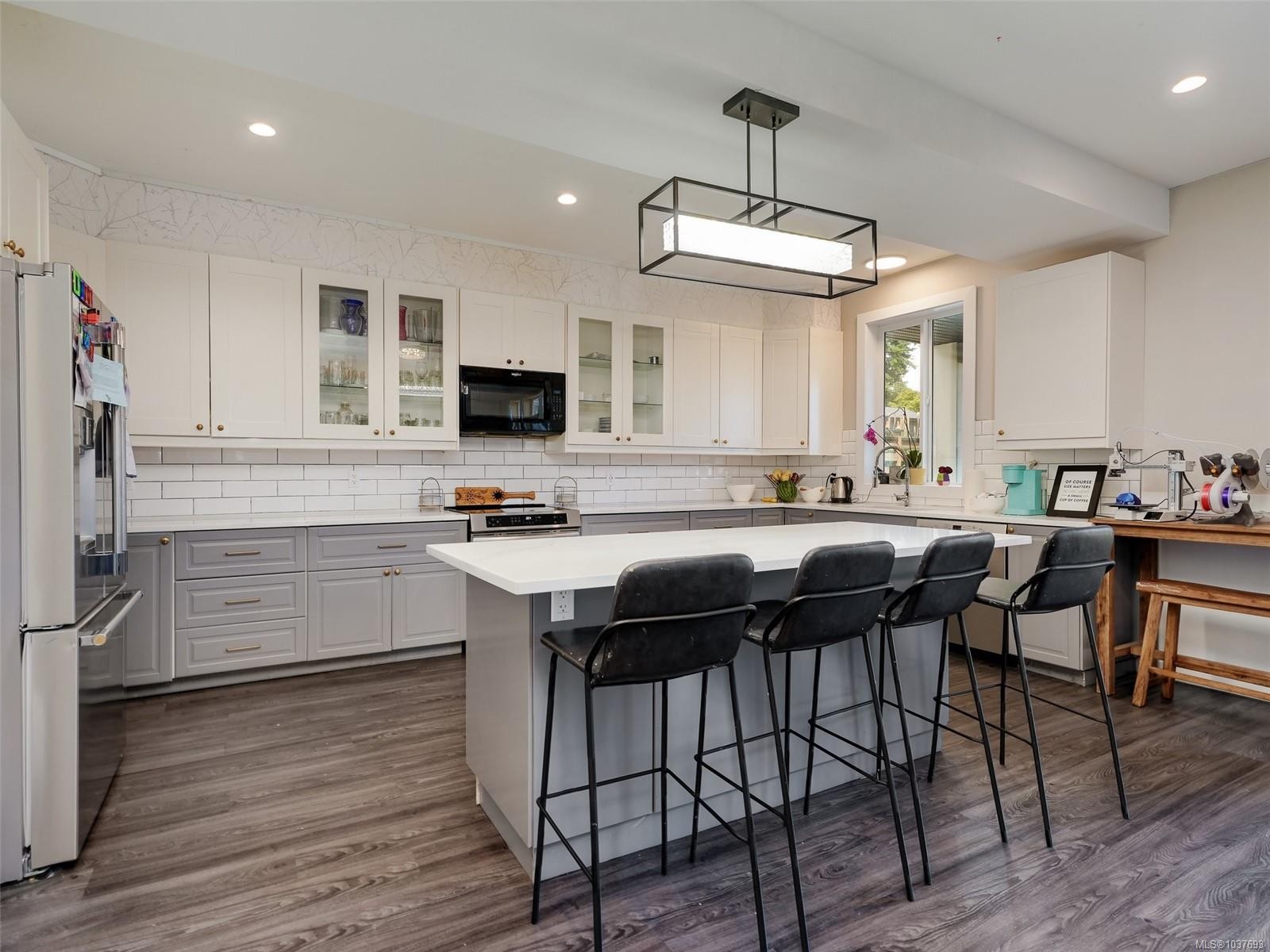 









2371


Mountain Heights

Rd,
Sooke,




BC
V9Z 1M4

