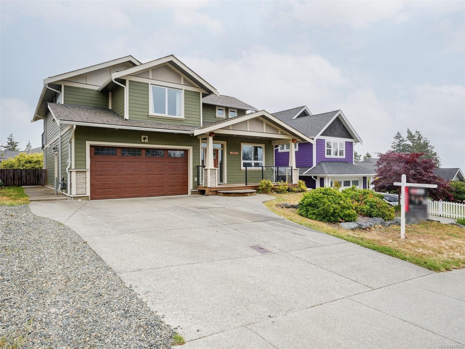 









2371


Mountain Heights

Rd,
Sooke,




BC
V9Z 1M4

