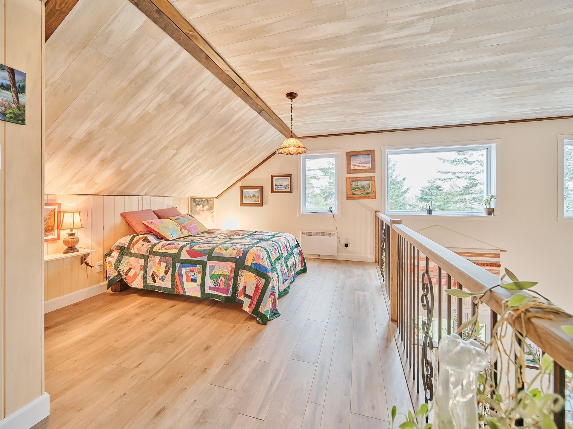 









653


2e Rang

,
Saint-Charles-de-Bourget,




QC
G0V1G0

