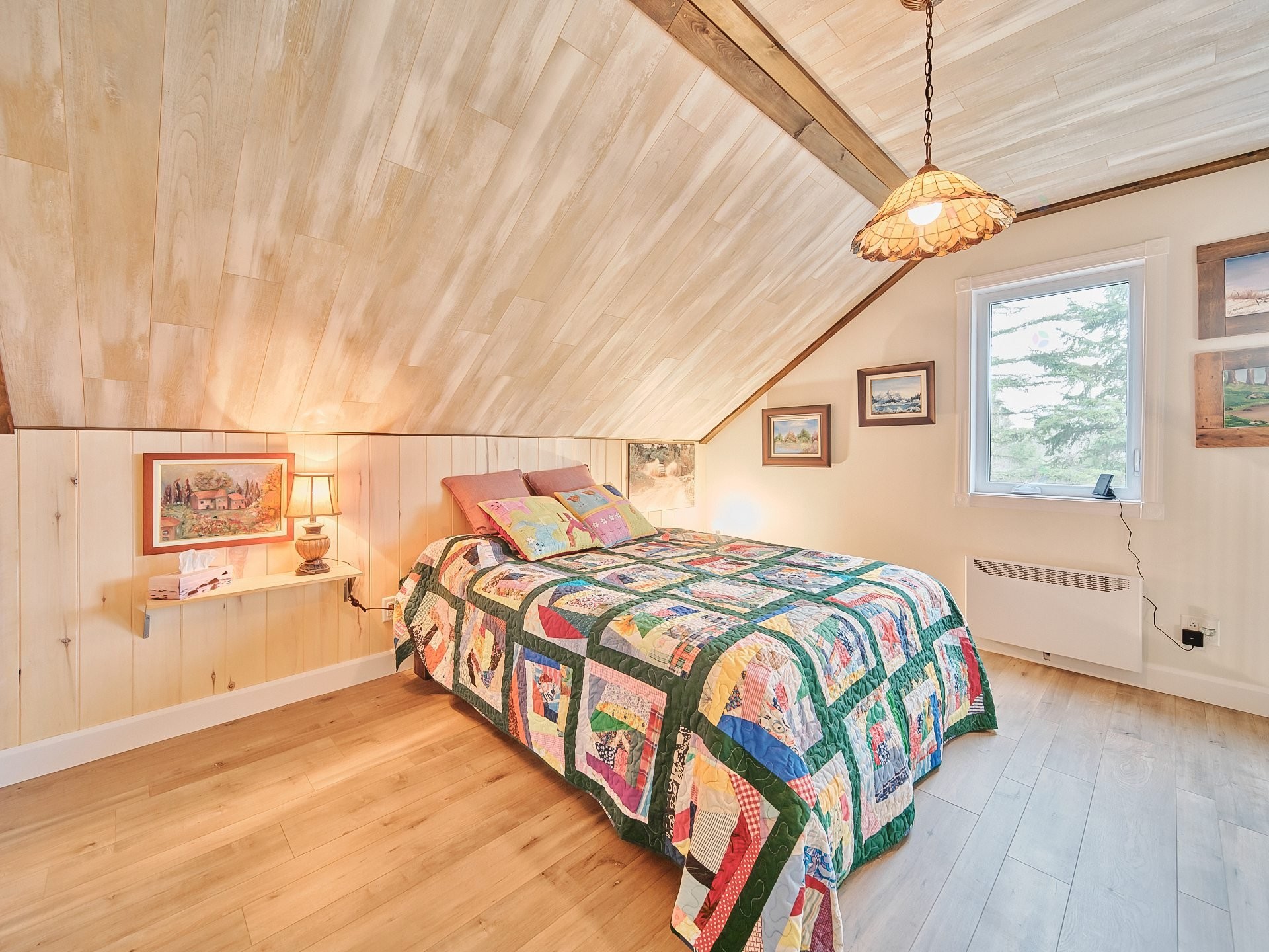









653


2e Rang

,
Saint-Charles-de-Bourget,




QC
G0V1G0


