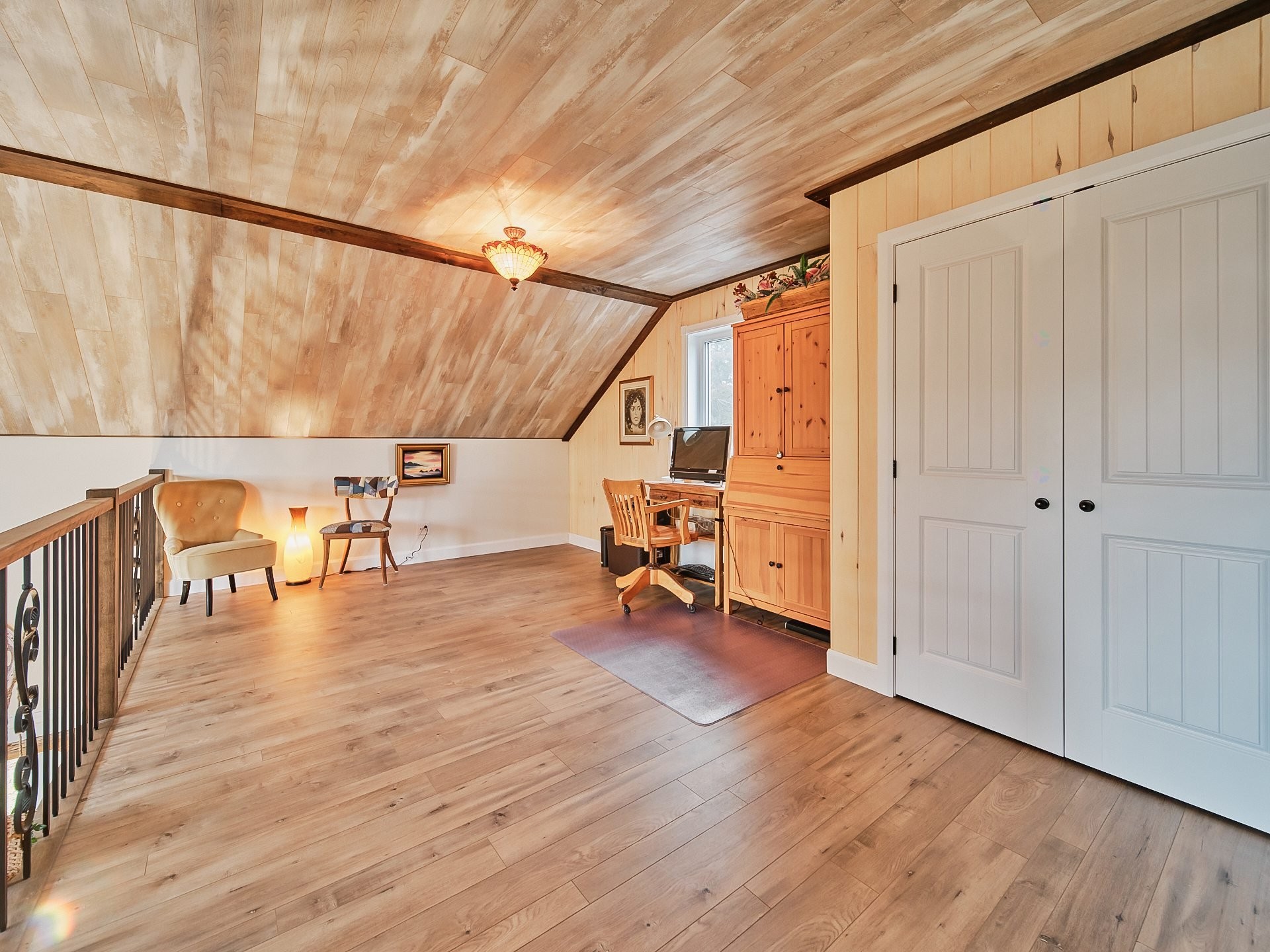 









653


2e Rang

,
Saint-Charles-de-Bourget,




QC
G0V1G0

