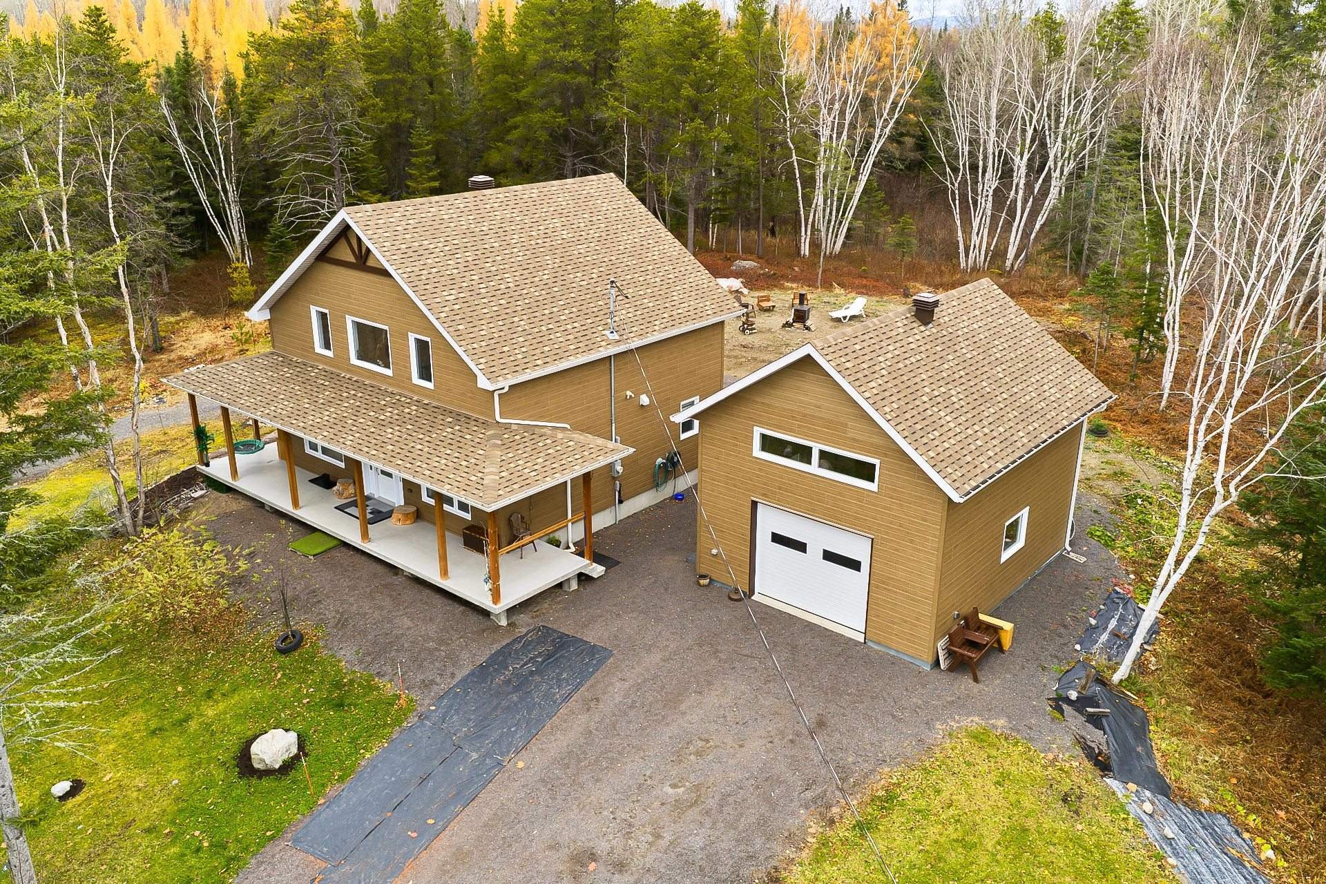 









653


2e Rang

,
Saint-Charles-de-Bourget,




QC
G0V1G0

