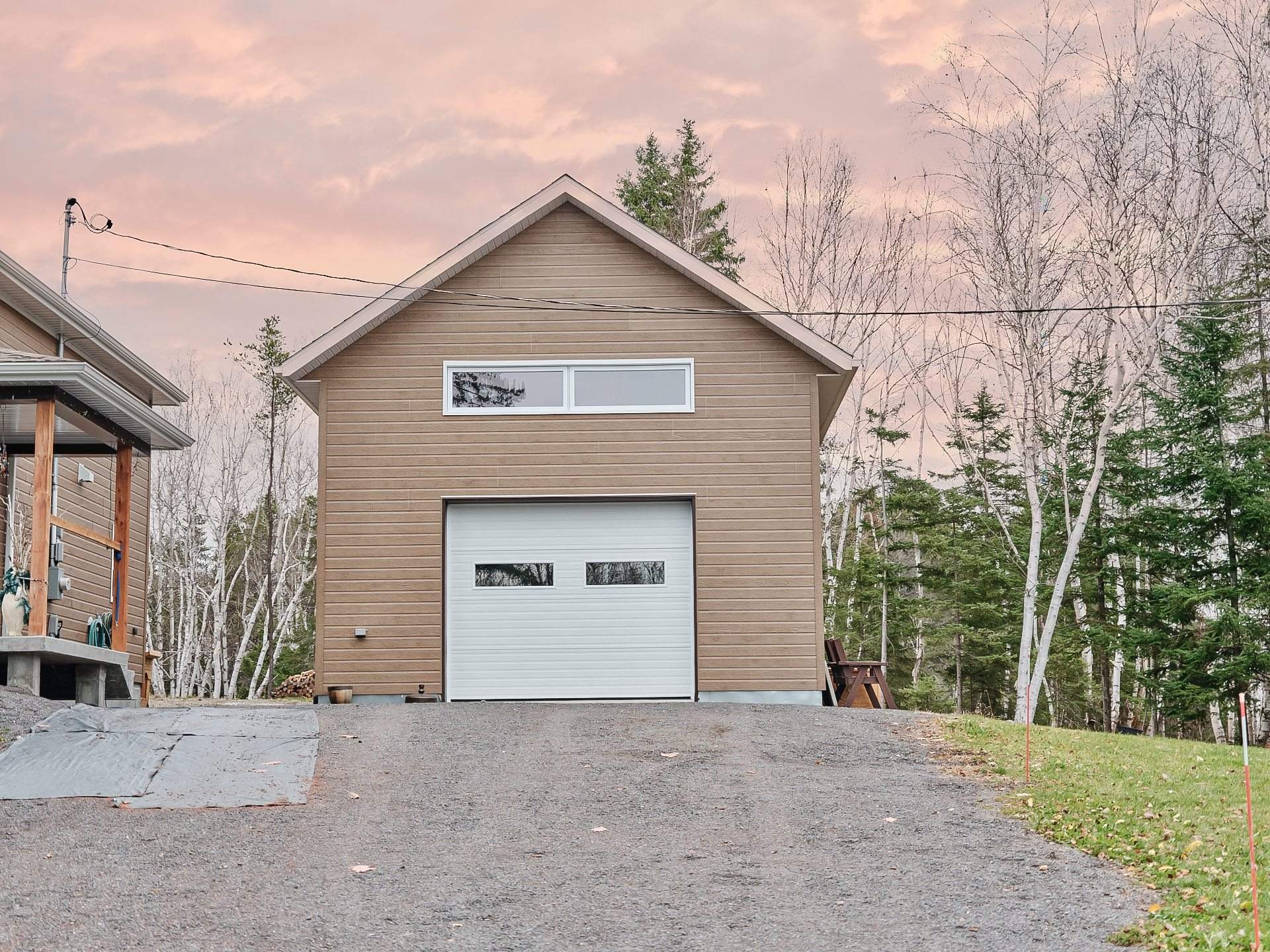 









653


2e Rang

,
Saint-Charles-de-Bourget,




QC
G0V1G0

