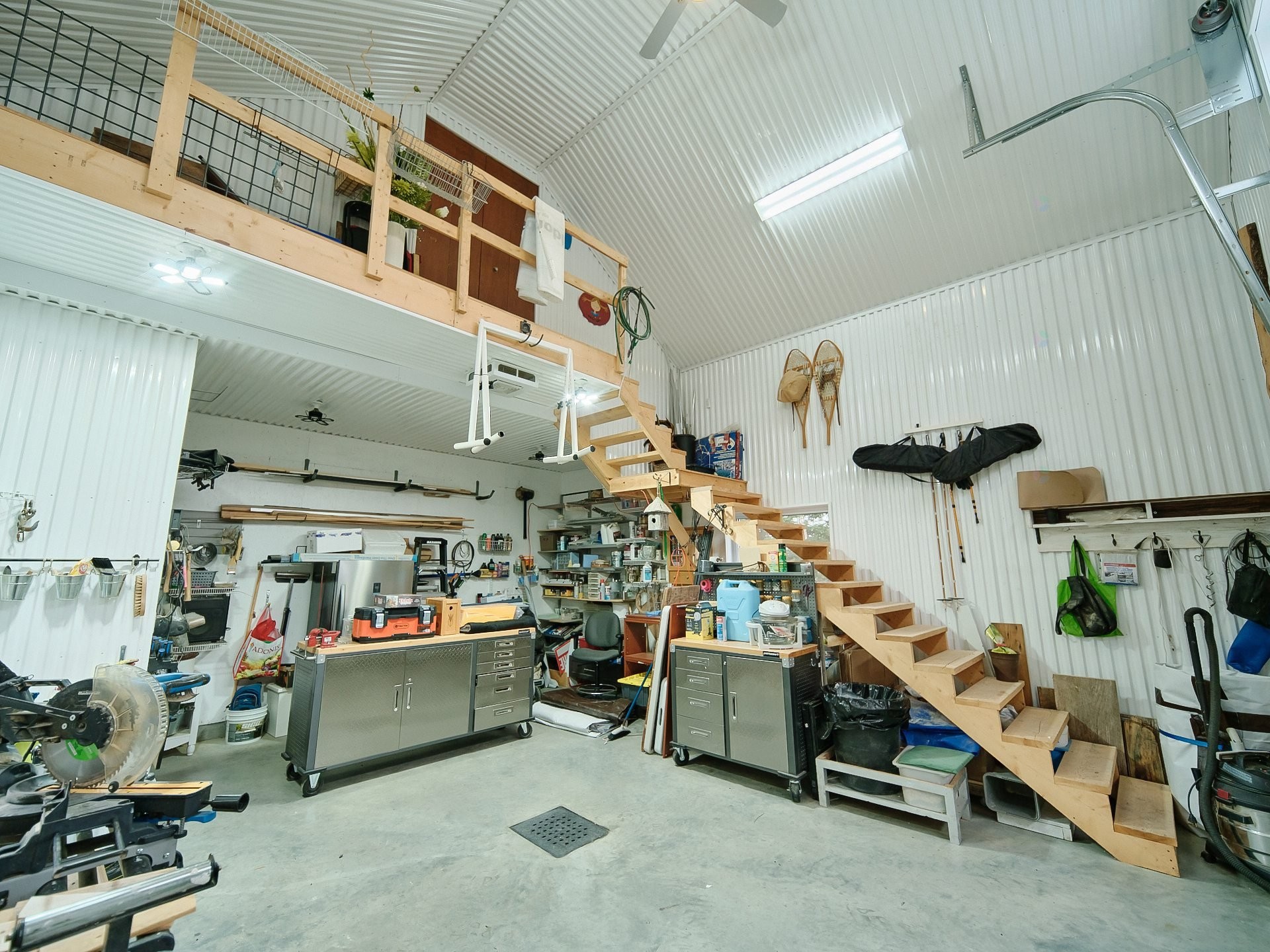 









653


2e Rang

,
Saint-Charles-de-Bourget,




QC
G0V1G0

