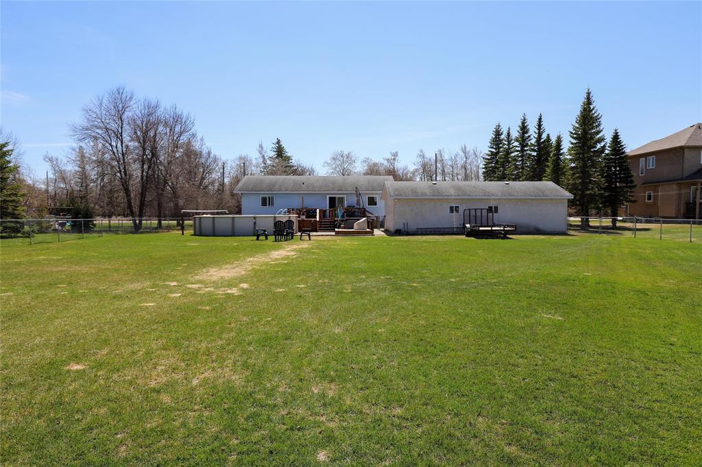 












88 Second Avenue SW

,
Teulon,




Manitoba
R0C3B0

