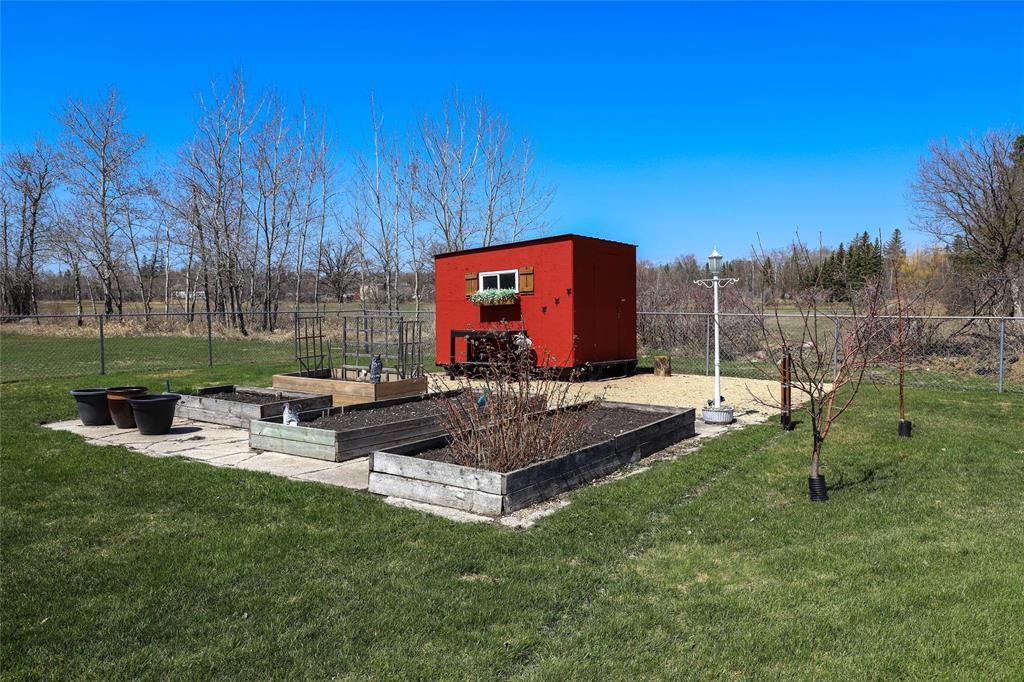 












88 Second Avenue SW

,
Teulon,




Manitoba
R0C3B0


