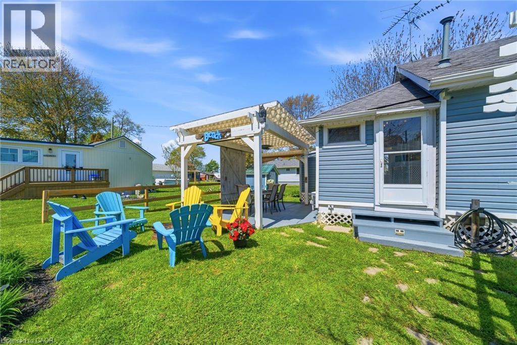 












12235 LAKESHORE Road

,
Wainfleet,




Ontario
L0S1V0

