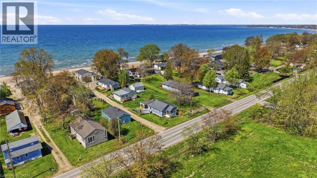 












12235 LAKESHORE Road

,
Wainfleet,




Ontario
L0S1V0

